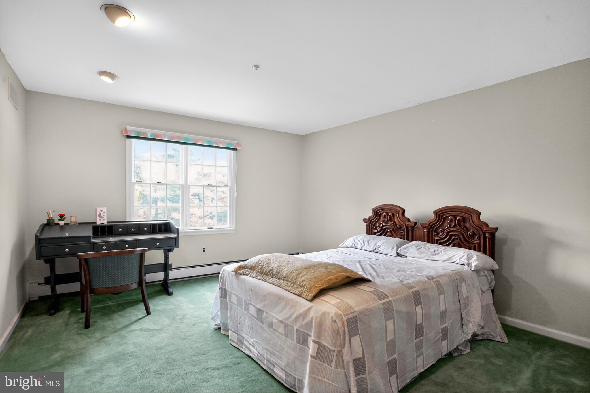 HUNTINGDON VALLEY - Residential