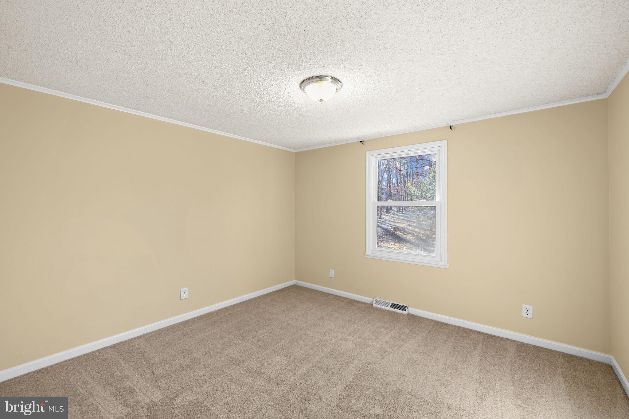 LAKE WILDERNESS - Residential