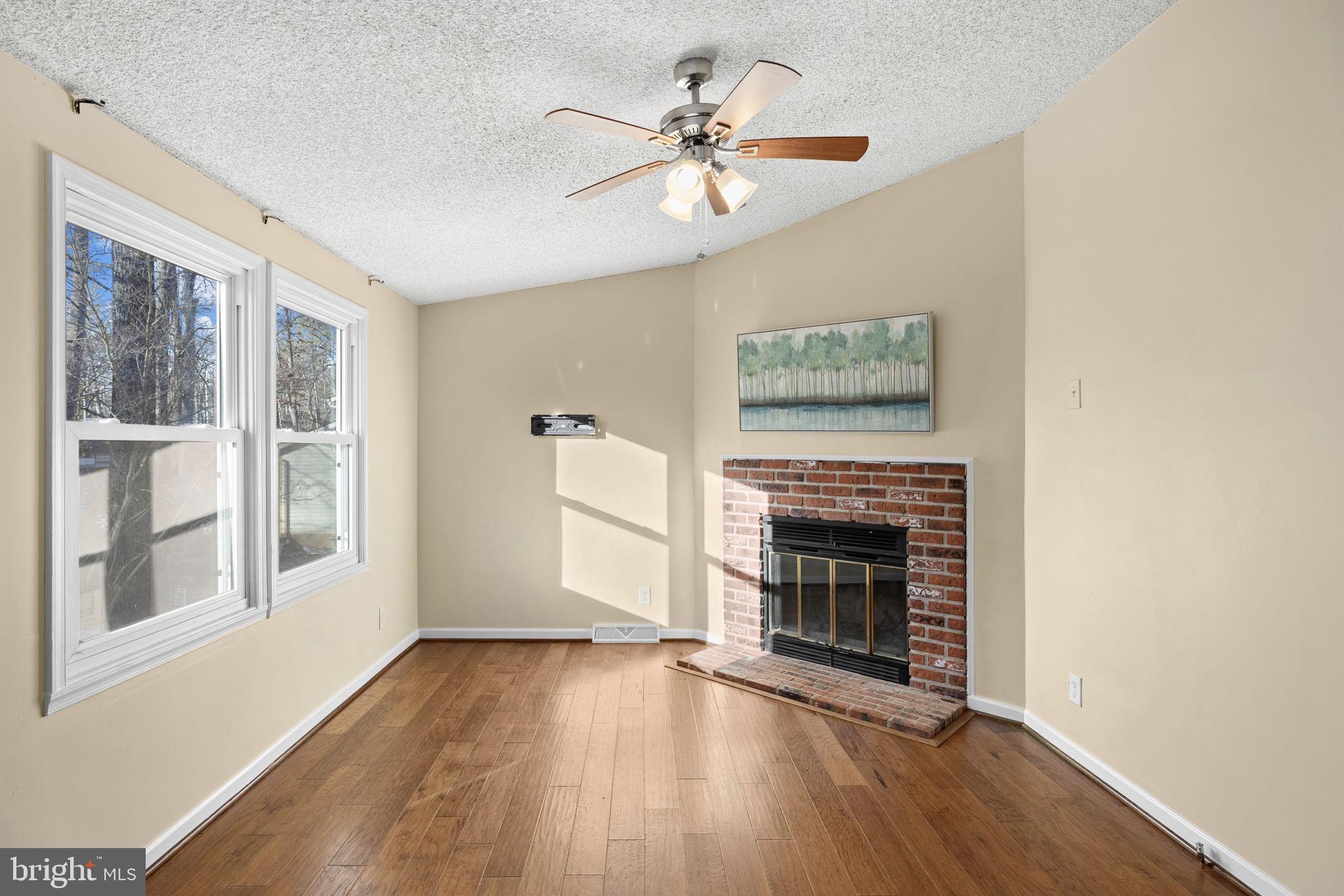 LAKE WILDERNESS - Residential