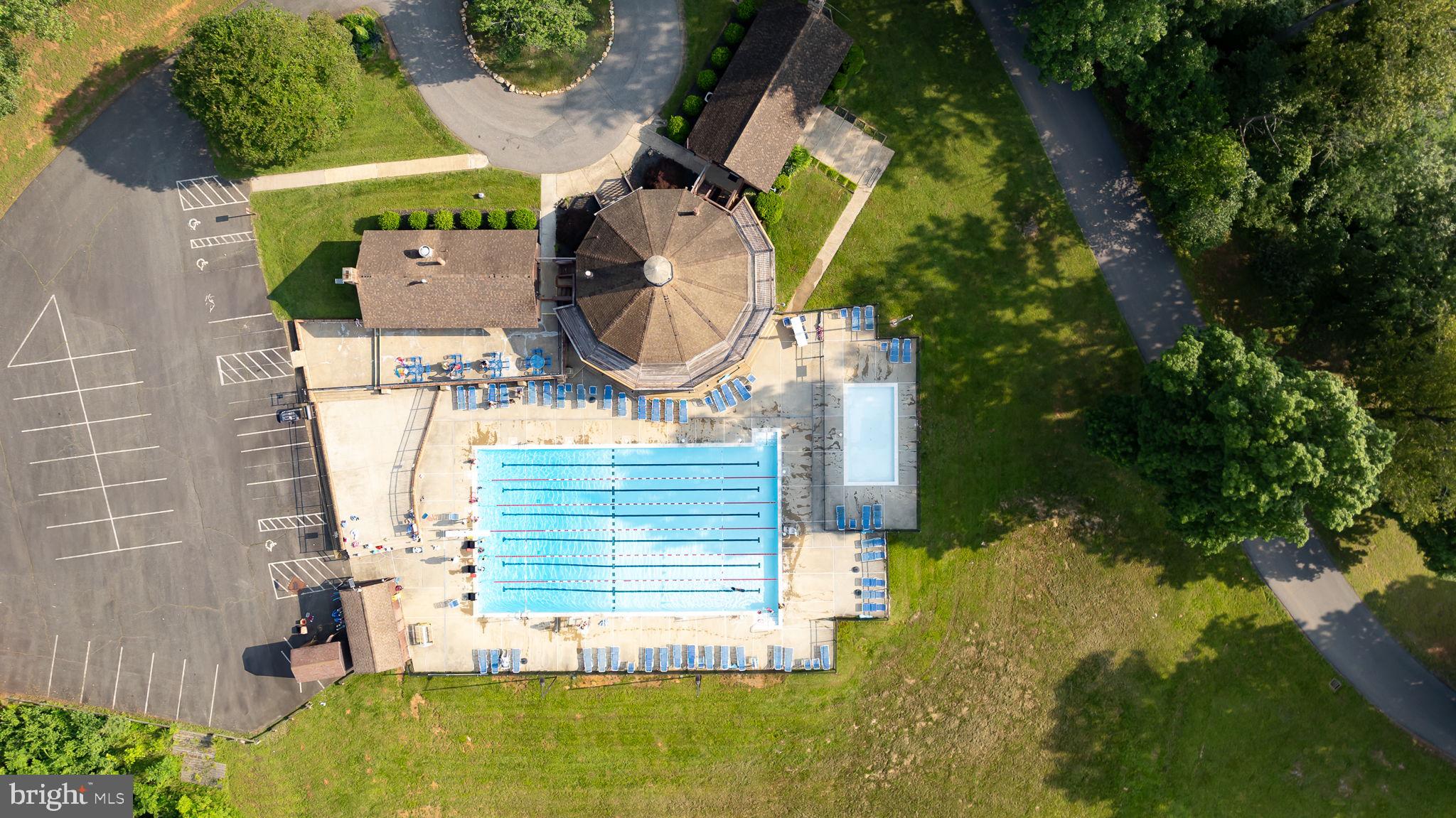 LAKE WILDERNESS - Residential