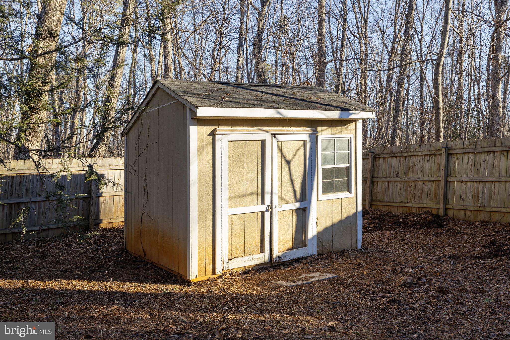 LAKE WILDERNESS - Residential