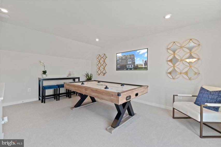 POTOMAC SHORES - Residential