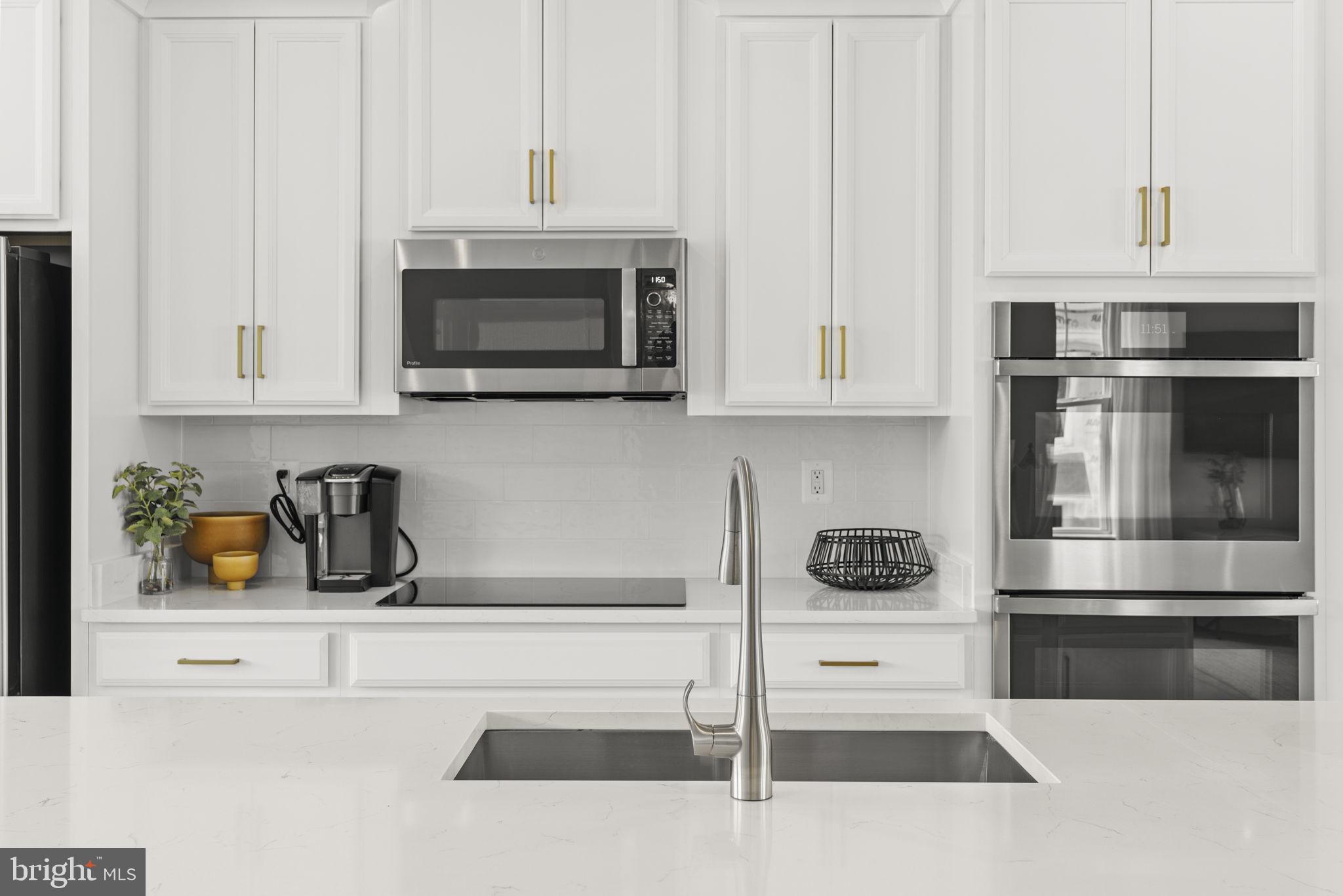 POTOMAC SHORES - Residential