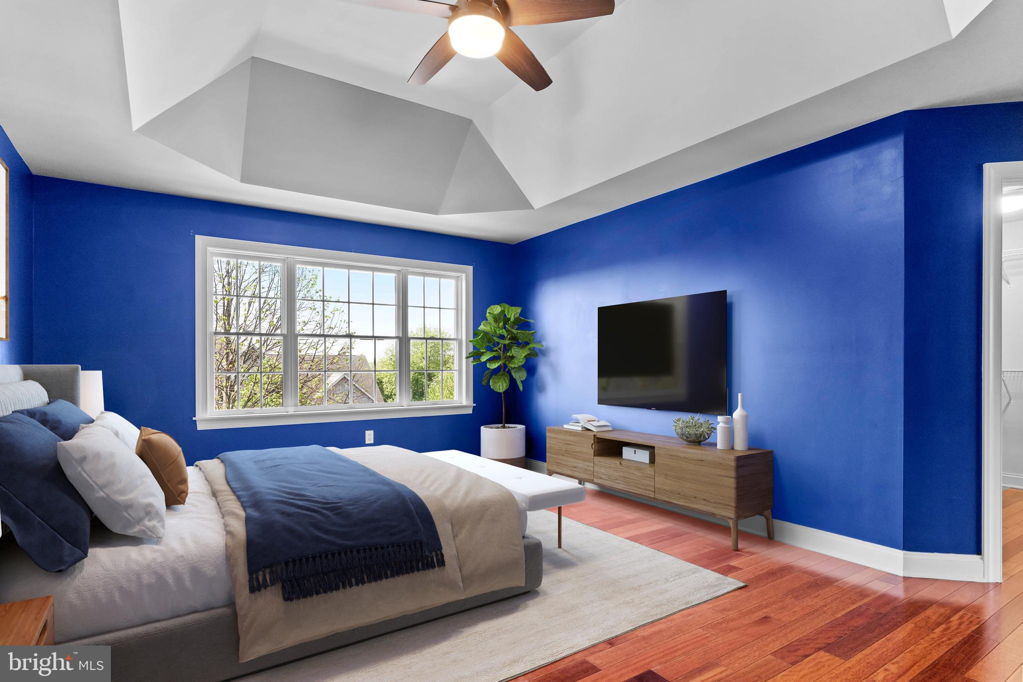 MEADOWBROOK FARMS - Residential