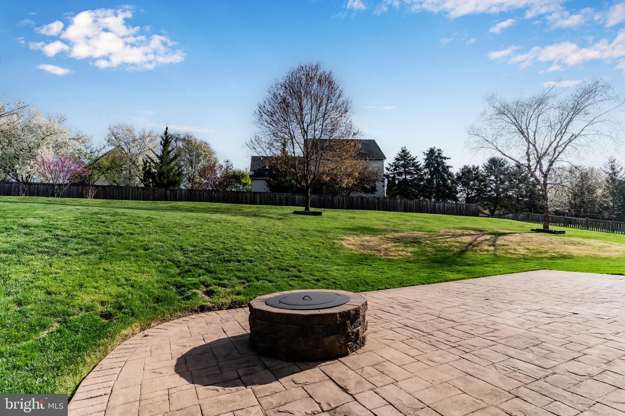 MEADOWBROOK FARMS - Residential