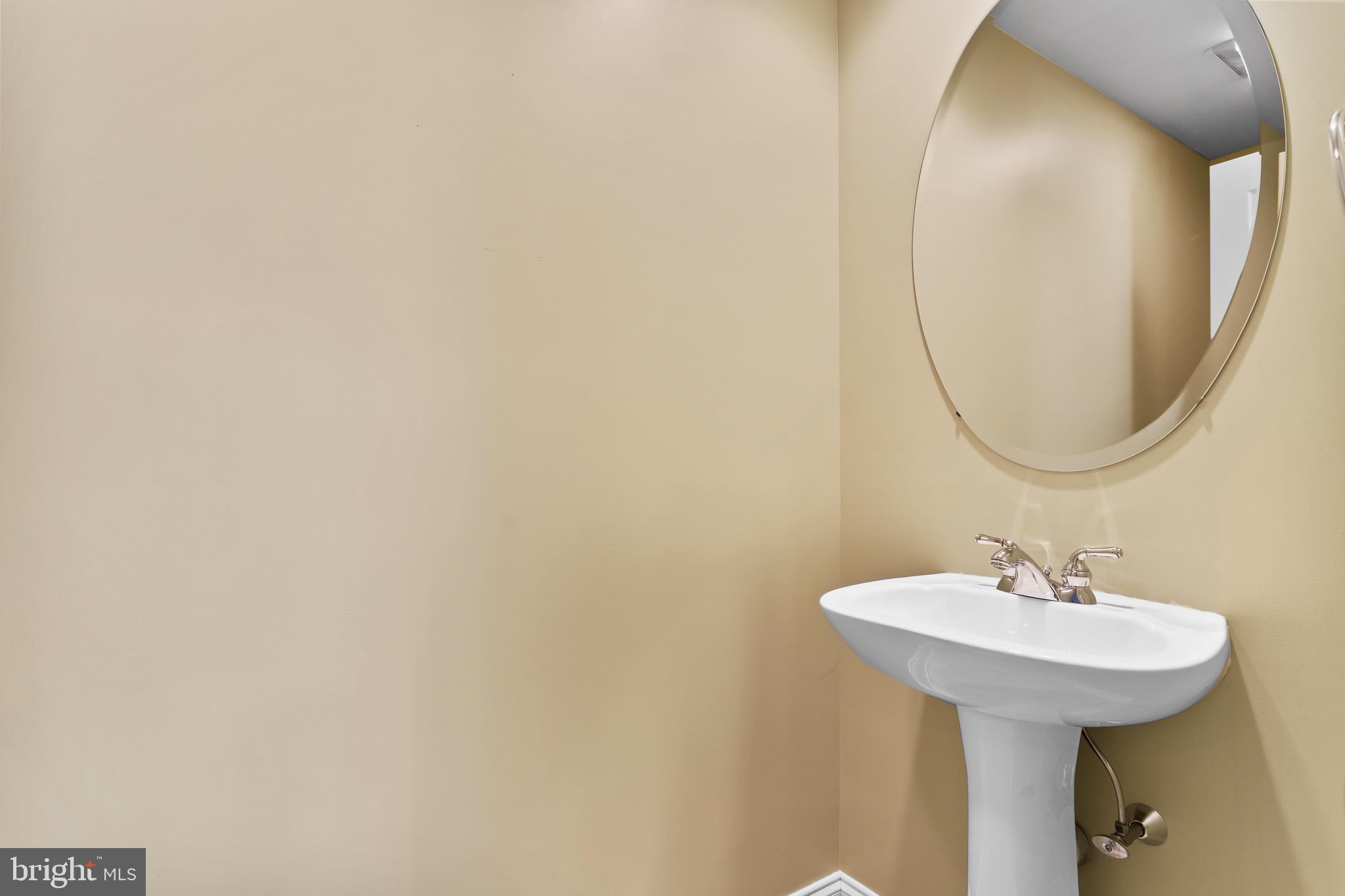 MEADOWBROOK FARMS - Residential