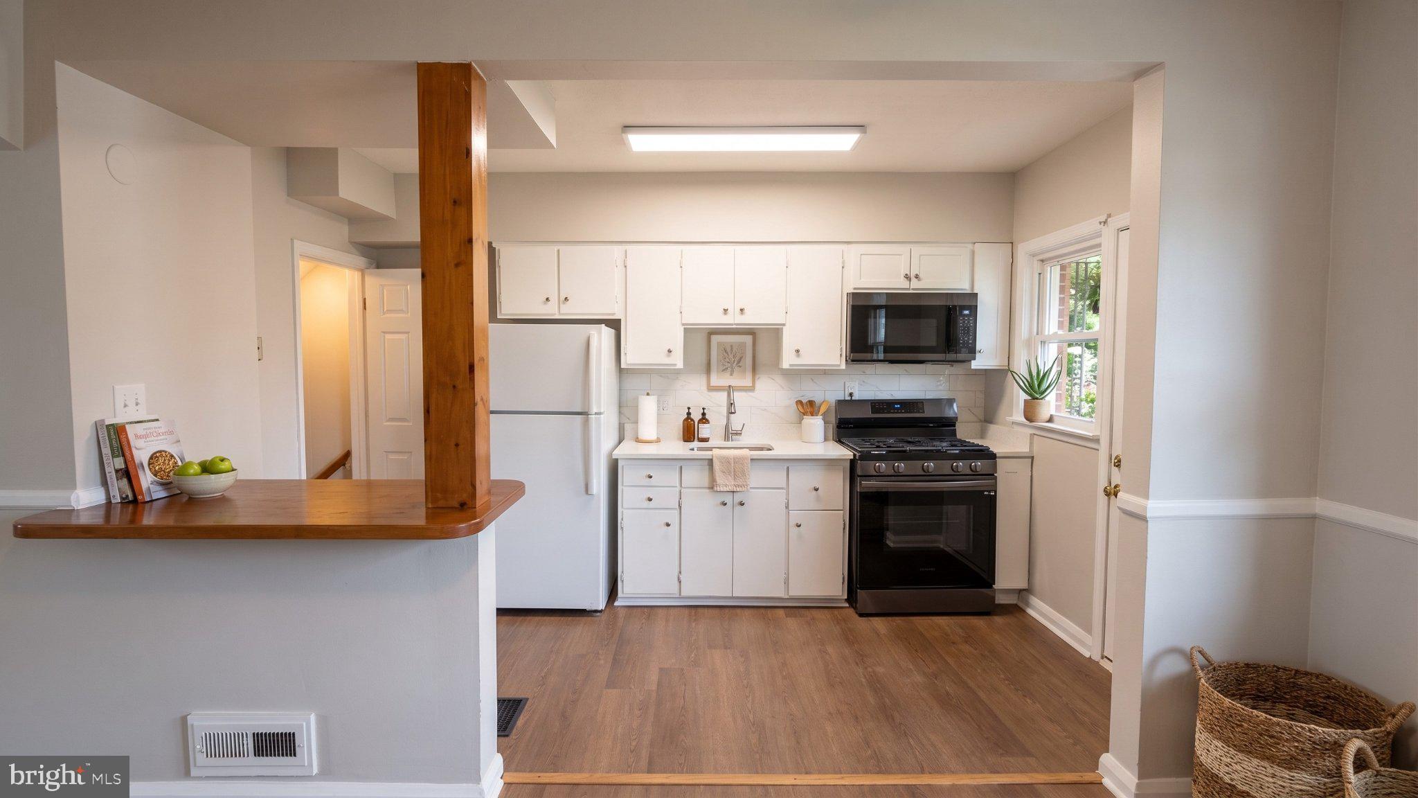 8344 EDGEDALE ROAD