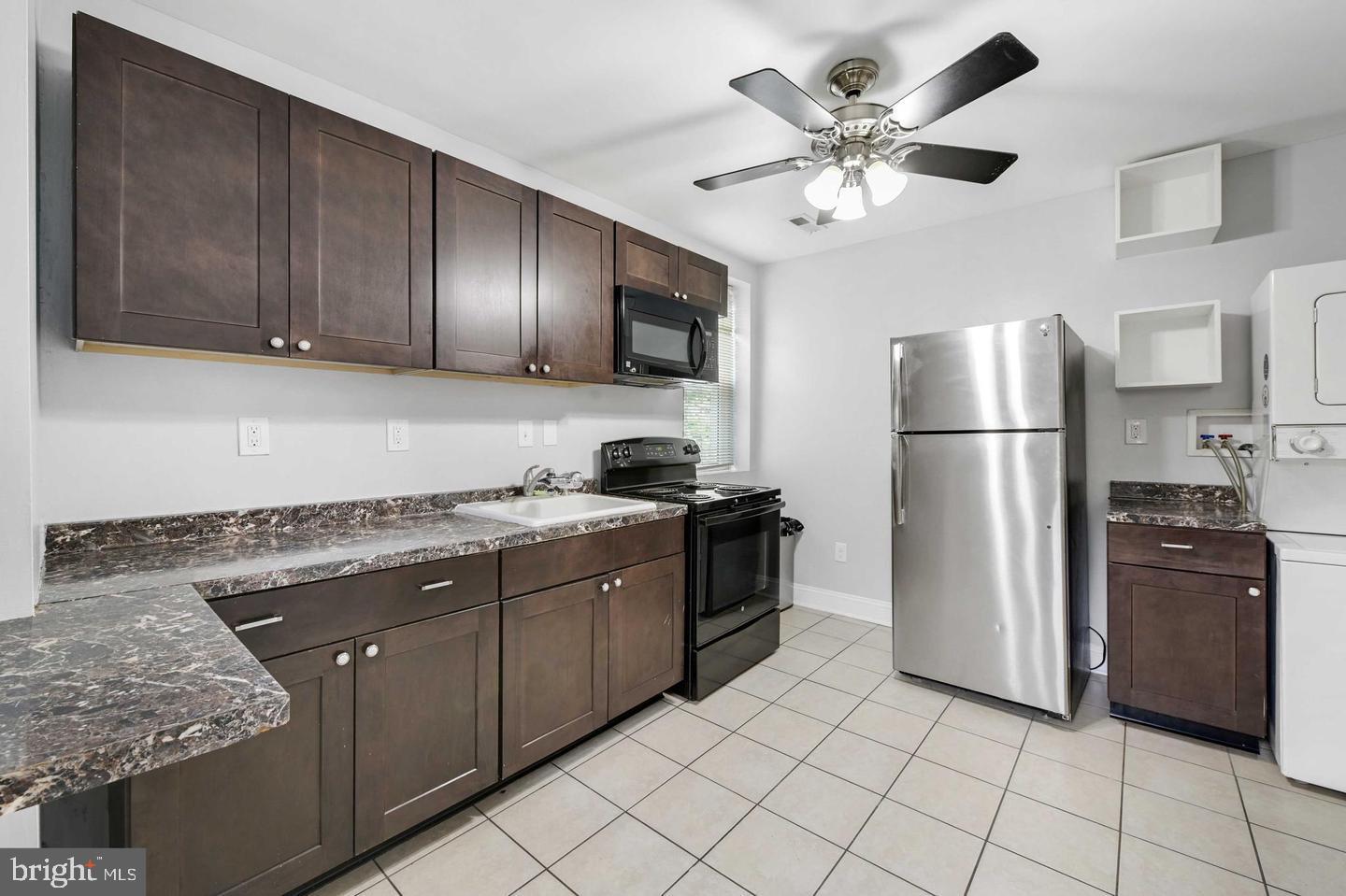 BARCLAY - Residential Income