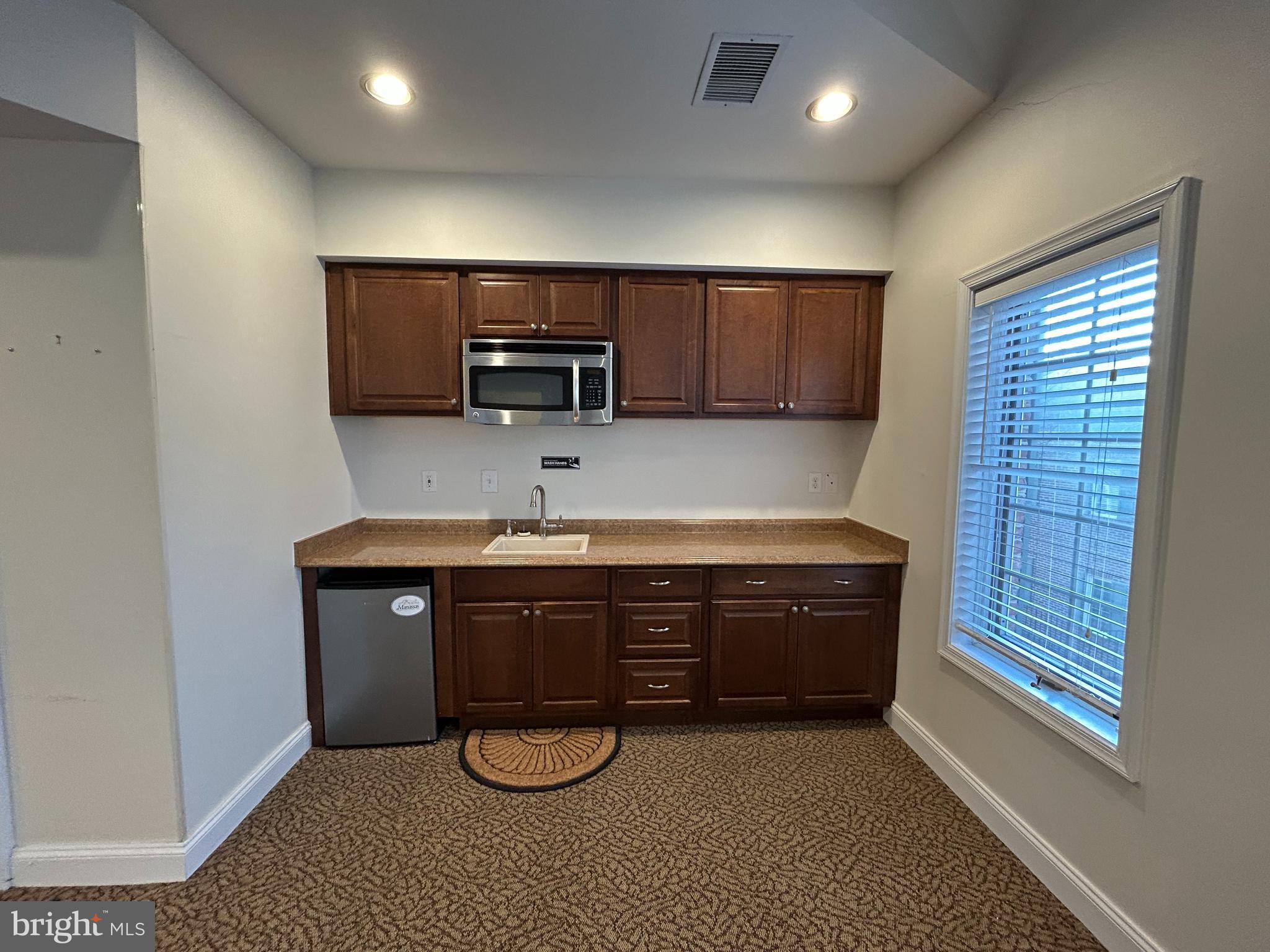 SUDLEY PARK PROFESSIONAL CENTER - Commercial Lease