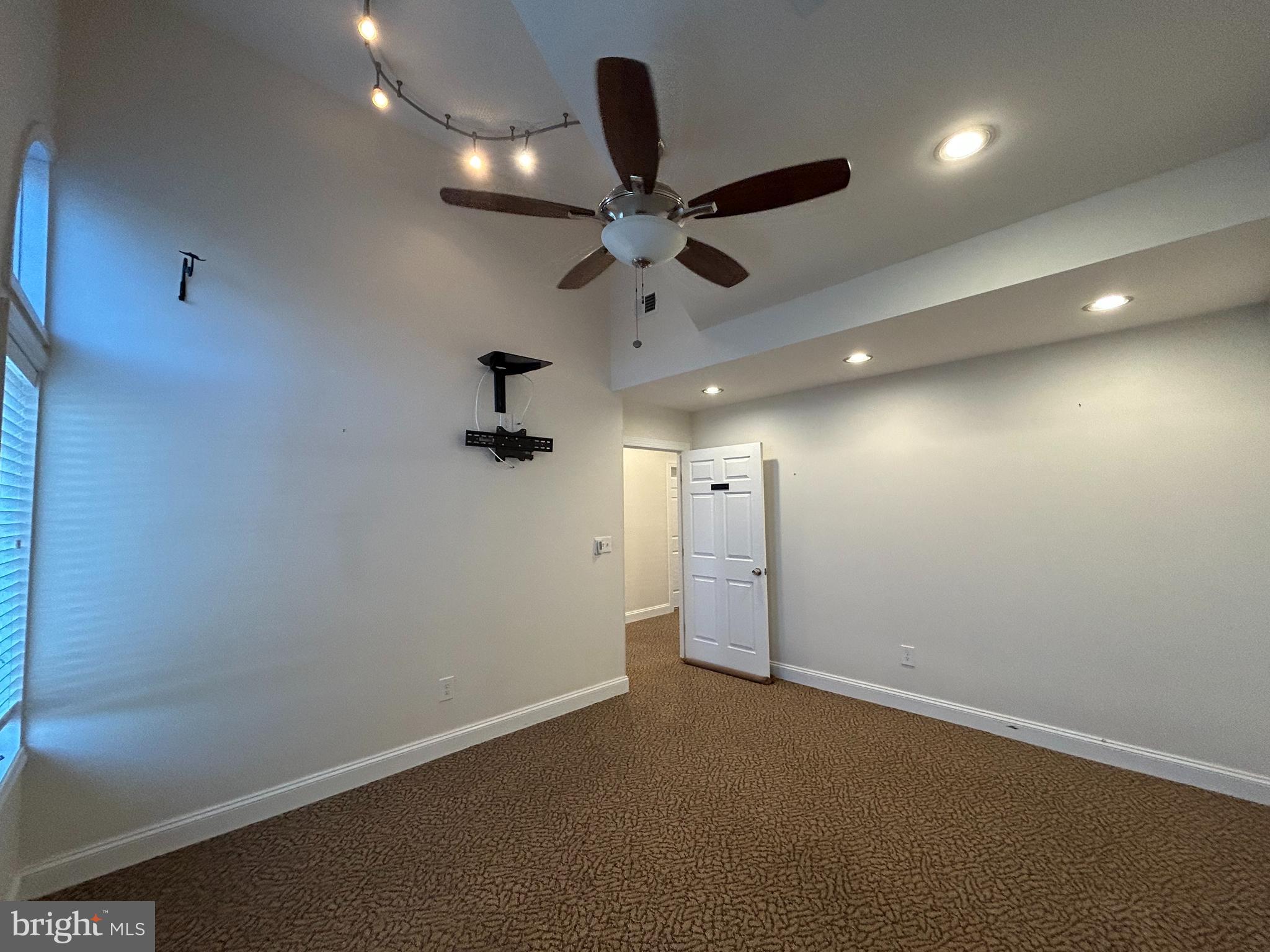 SUDLEY PARK PROFESSIONAL CENTER - Commercial Lease