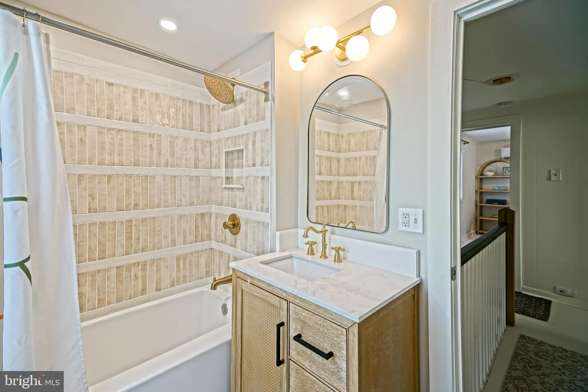 Lewes, Delaware 19958, United States, 5 Bedrooms Bedrooms, ,4 BathroomsBathrooms,Residential,Coming Soon,178784