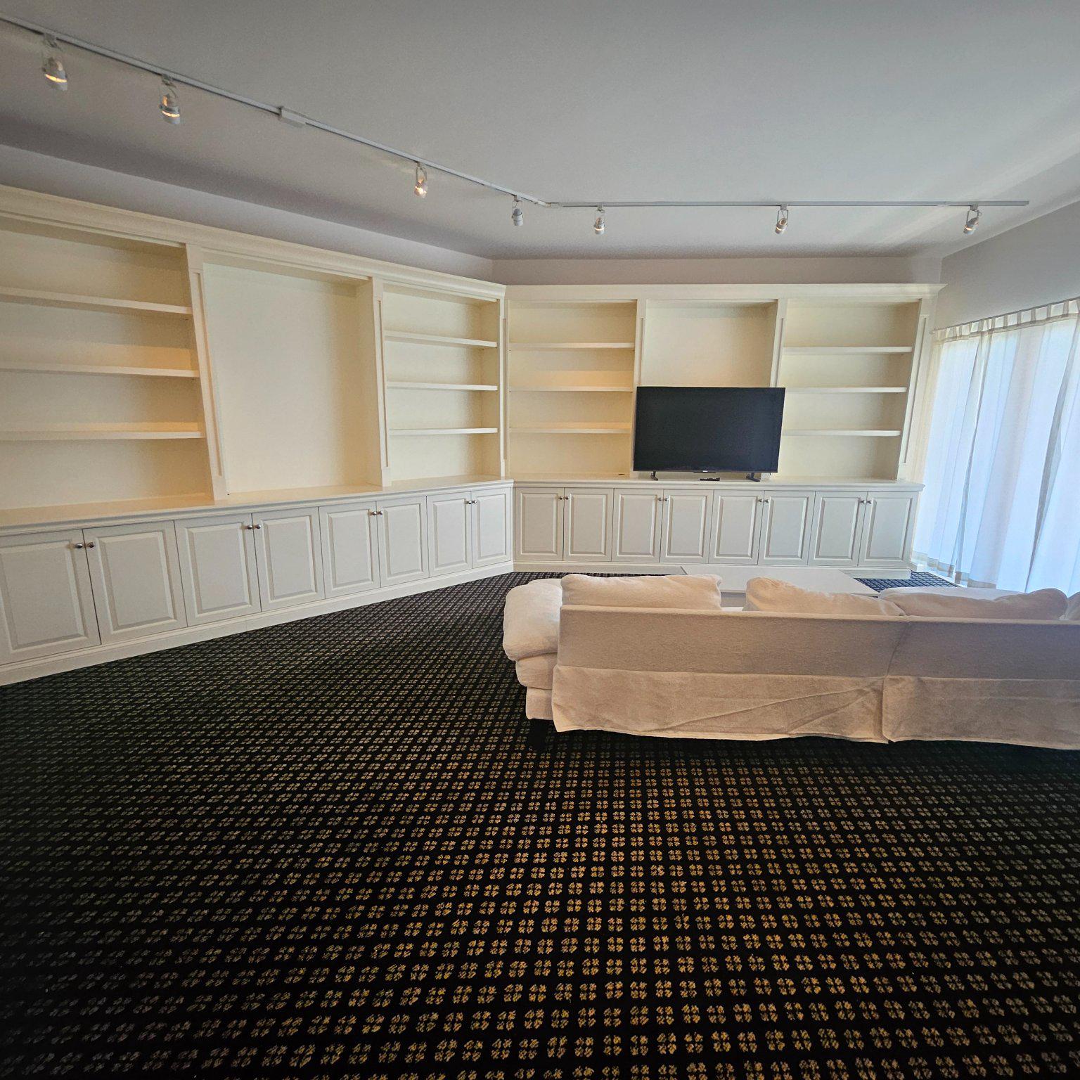 TUSCANY-CANTERBURY - Residential