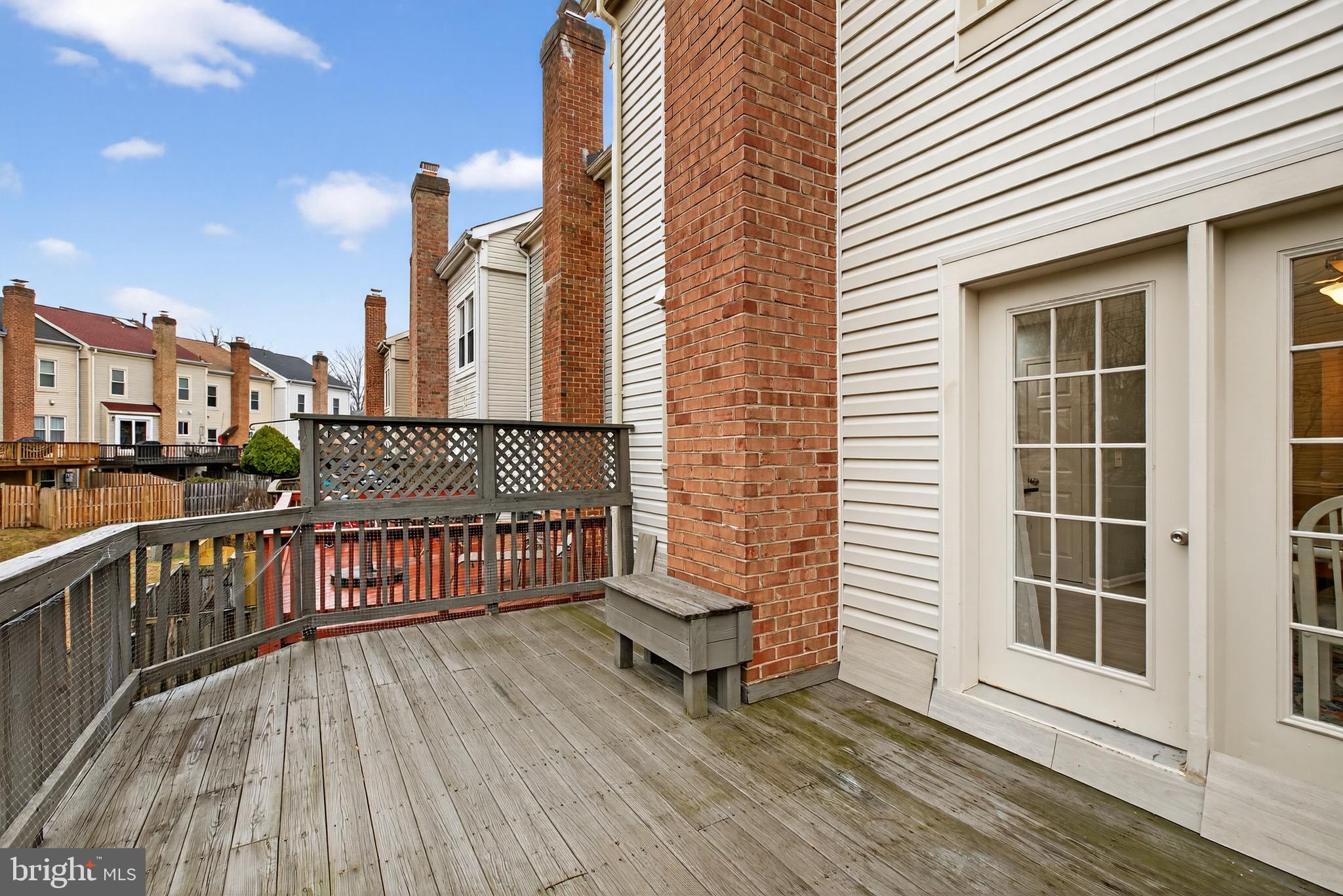 SULLY STATION - Residential