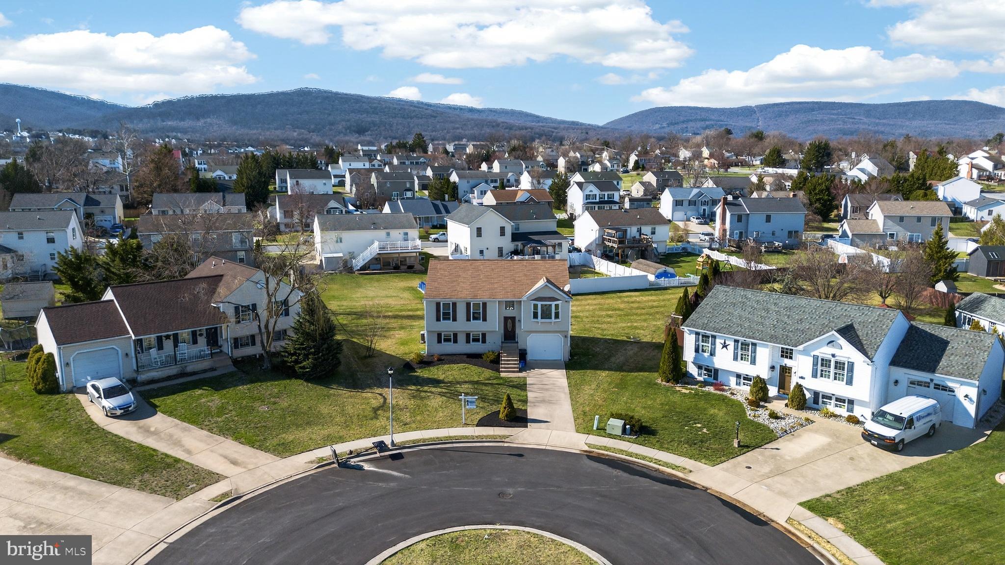 WOODLAND PARK - Residential