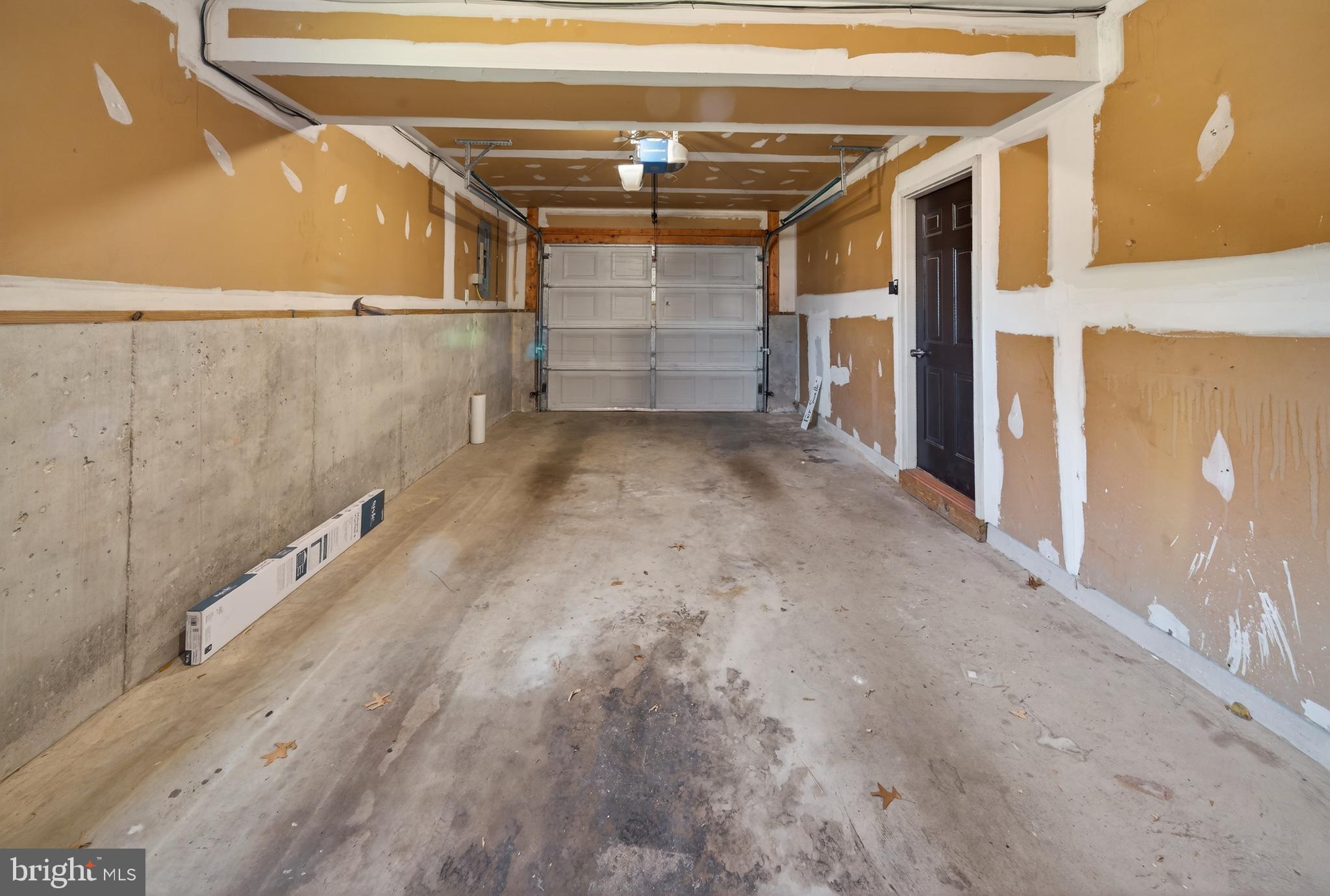 WOODLAND PARK - Residential