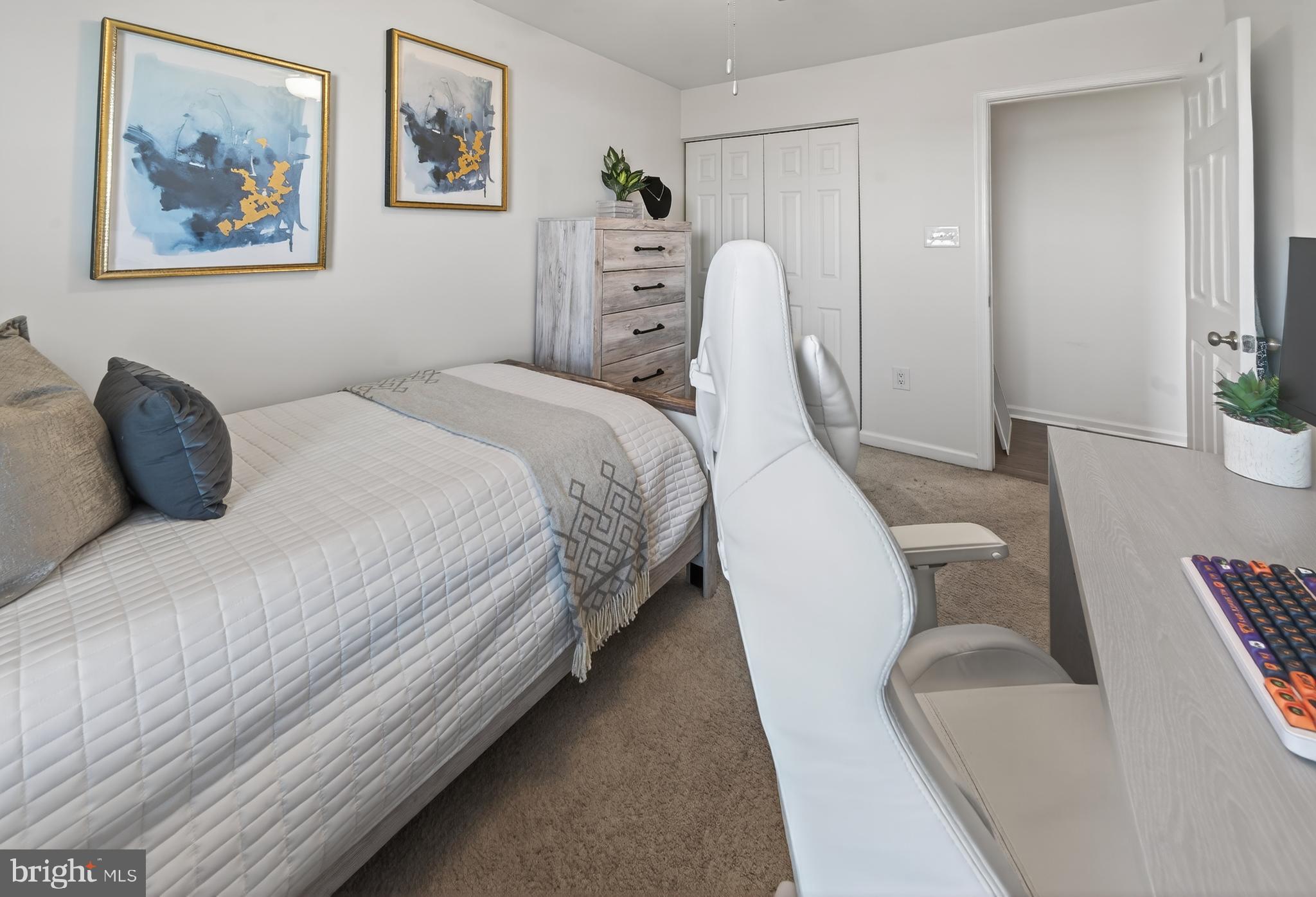 WOODLAND PARK - Residential