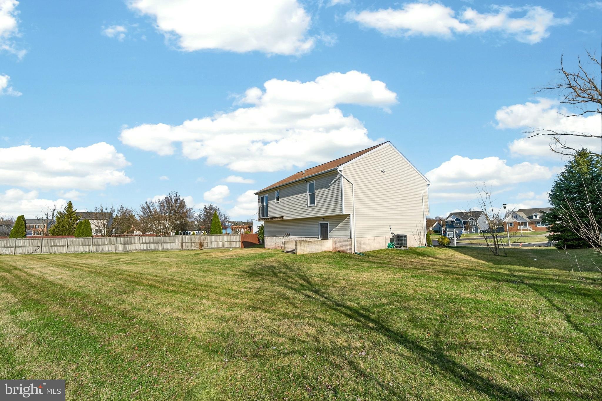 WOODLAND PARK - Residential