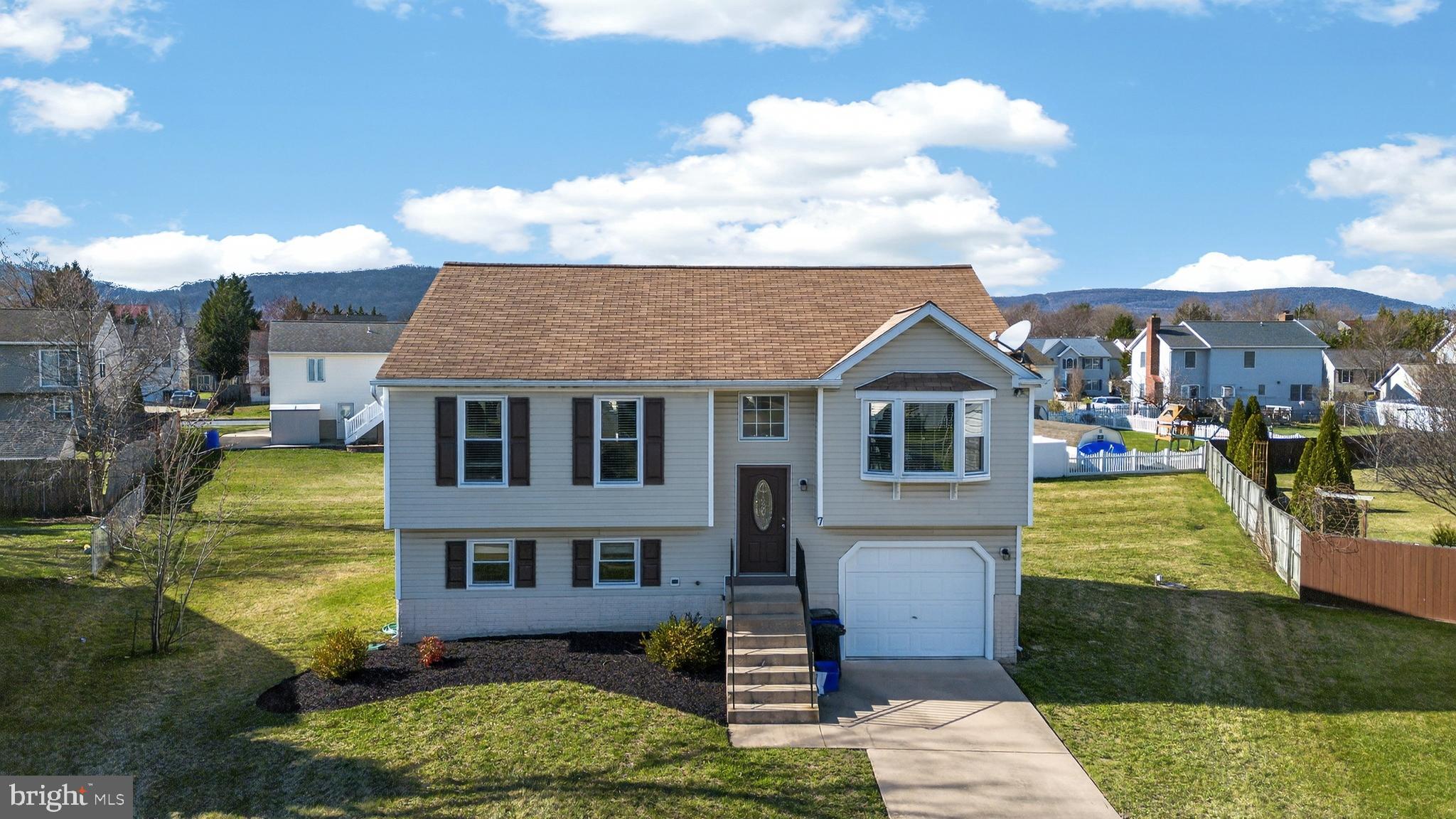 WOODLAND PARK - Residential