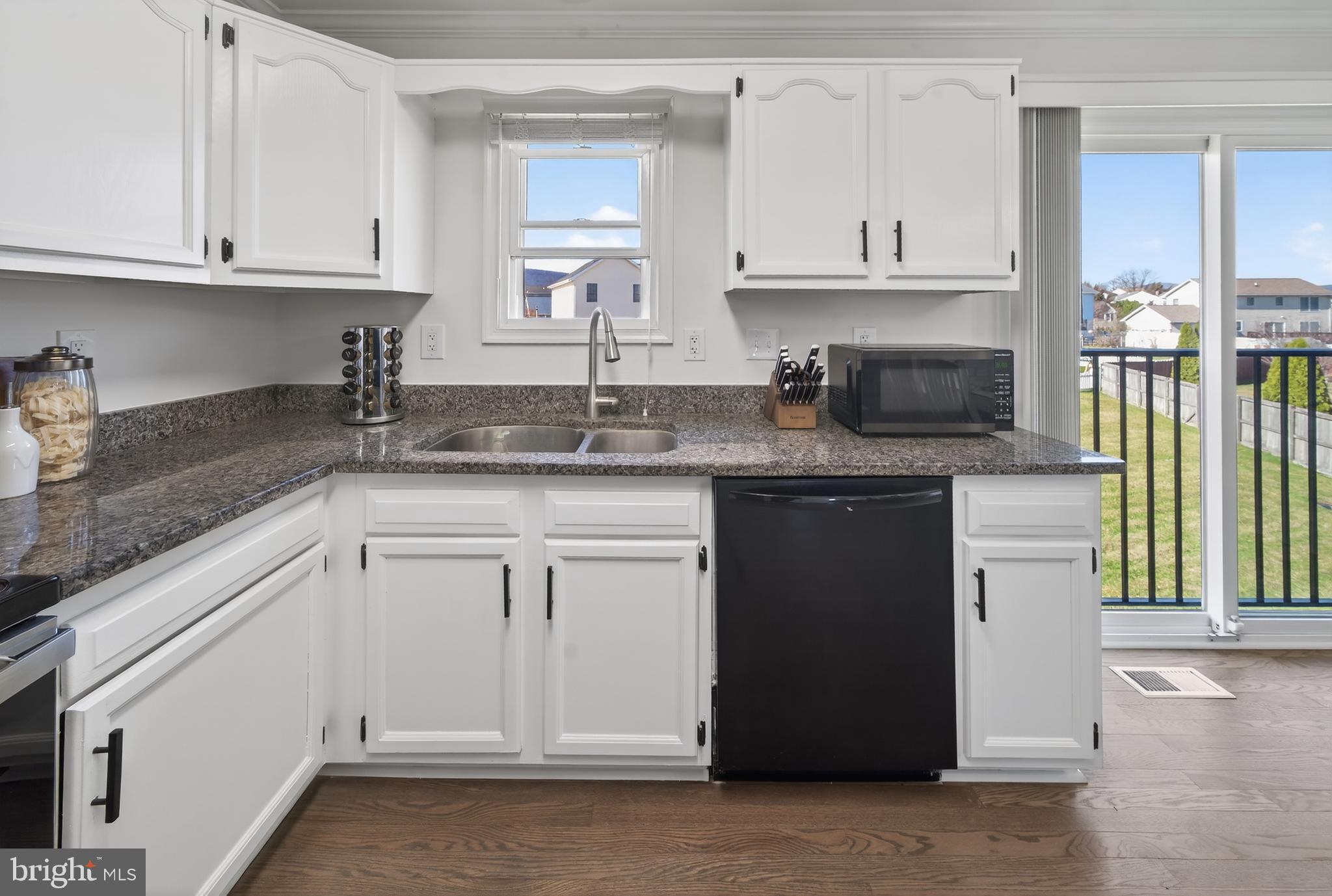 WOODLAND PARK - Residential