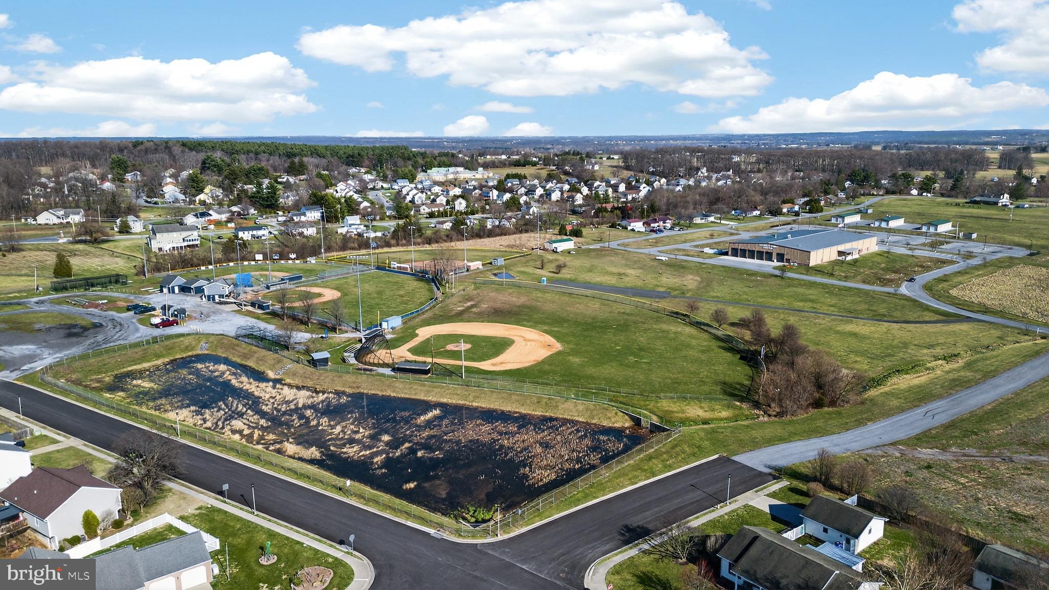 WOODLAND PARK - Residential