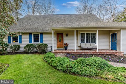 6 FRIAR TUCK DRIVE MEDFORD NJ 08055