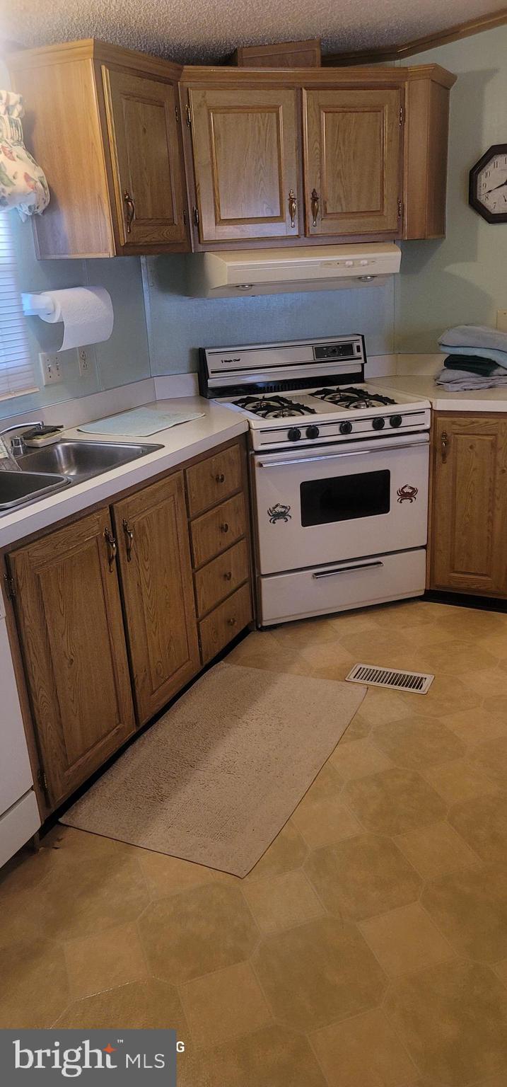 CEDARVILLE MOBILE HOME PARK - Residential