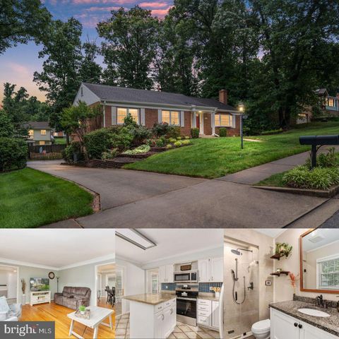 Photo of 4213 Wilton Woods Lane, ALEXANDRIA, VA 22310 (MLS # VAFX2309622)