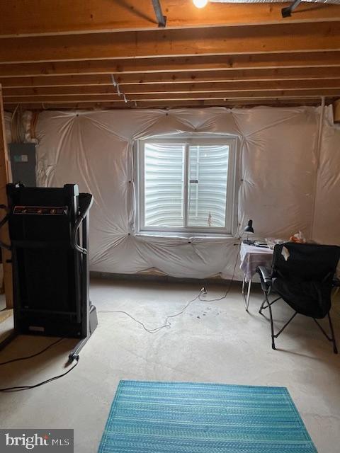 LOGANS RUN - Residential