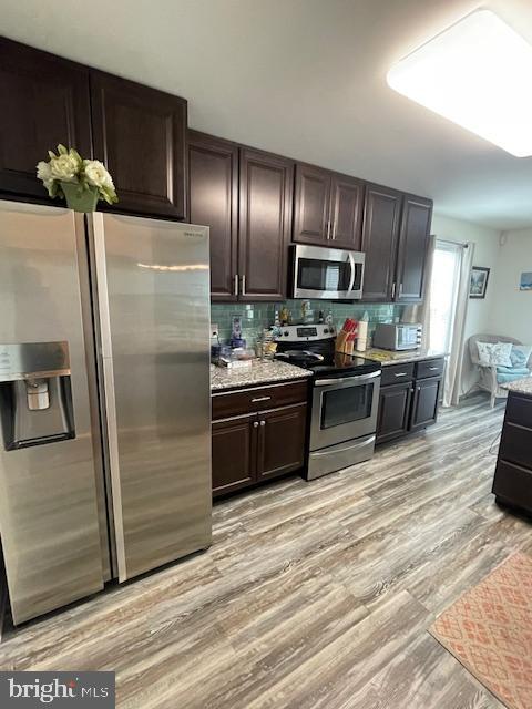 LOGANS RUN - Residential