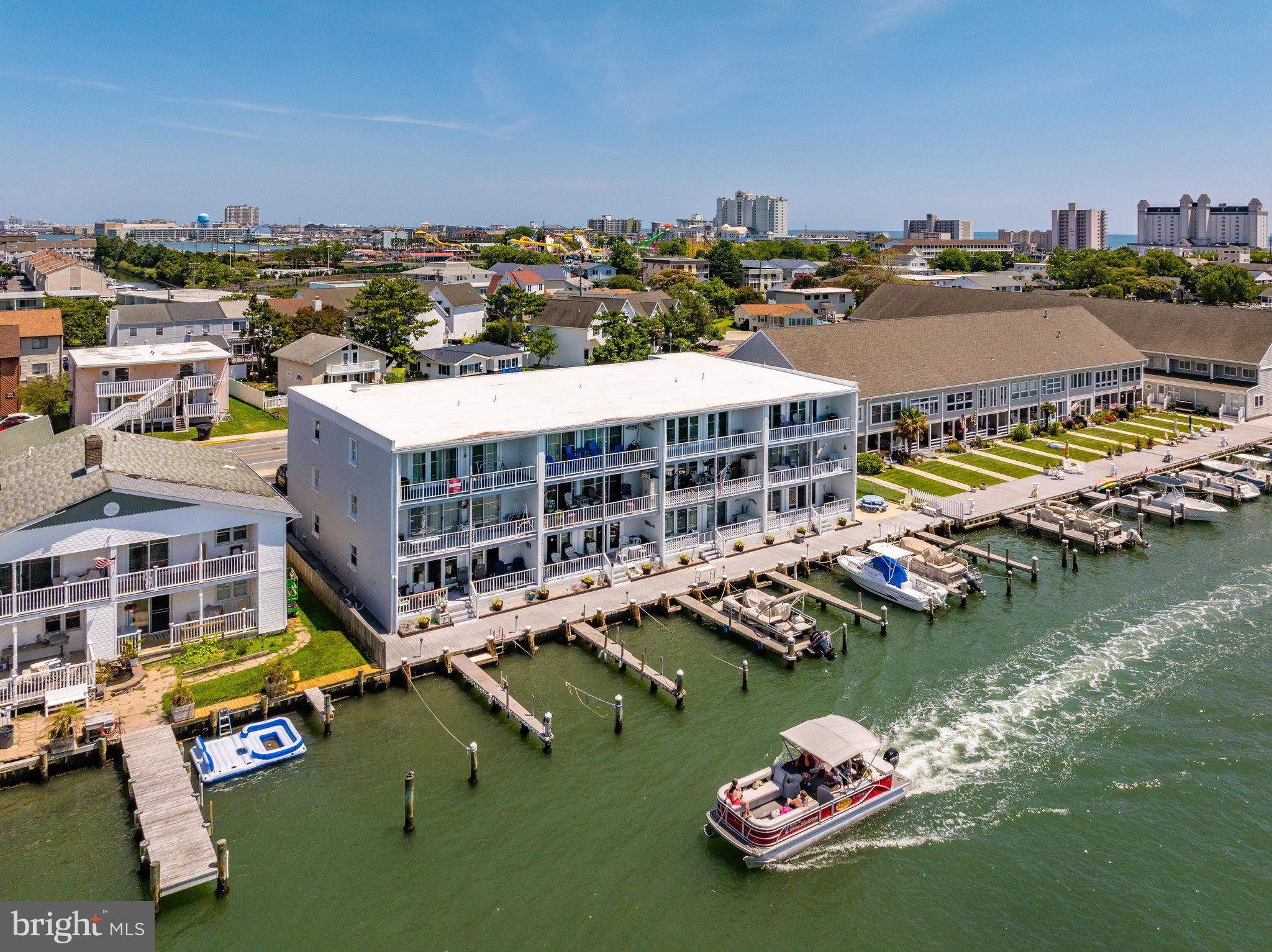 405 BAYSHORE DRIVE 304