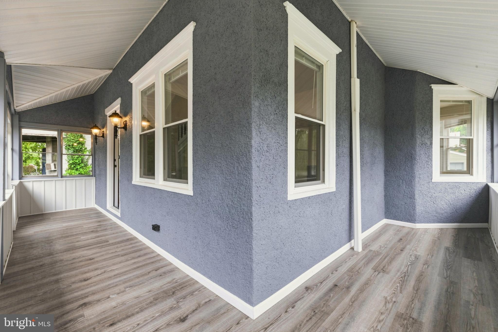 63 W GREENWOOD AVENUE