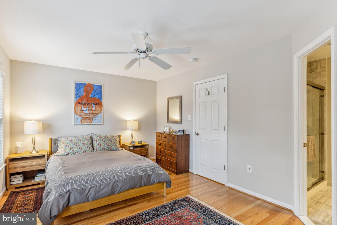 BALLSTON AREA TOWNHOUSES - Residential