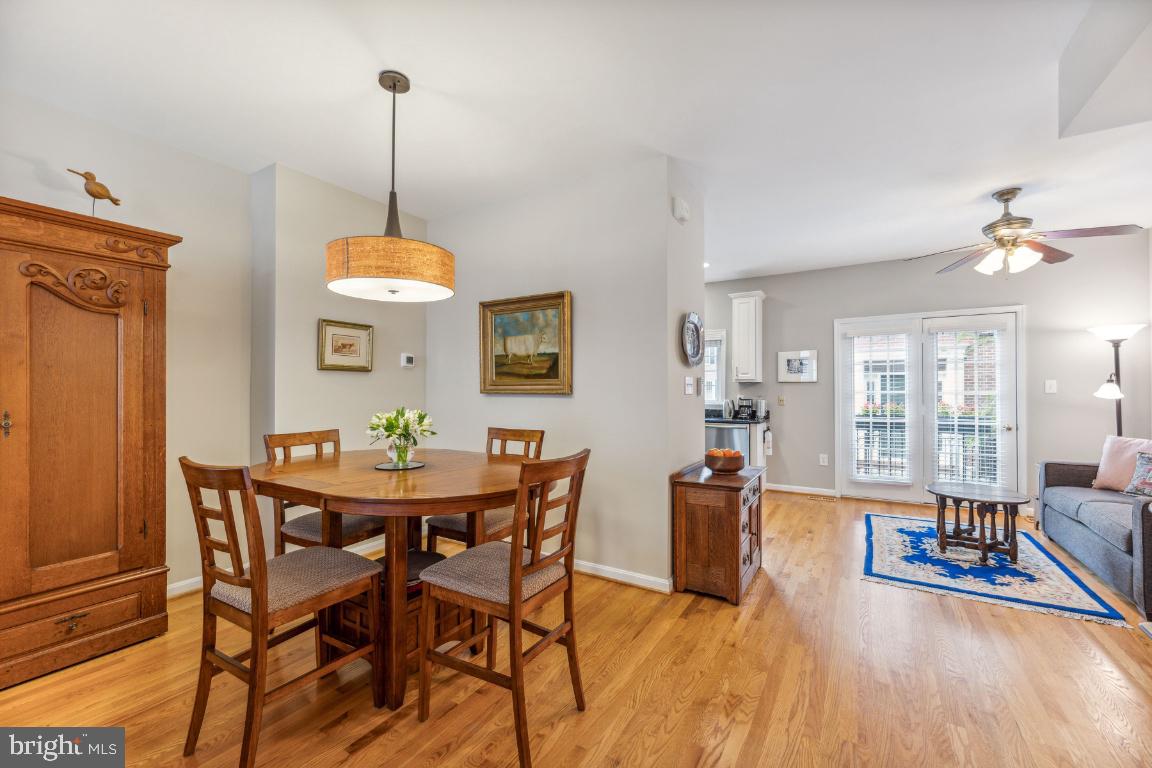 BALLSTON AREA TOWNHOUSES - Residential