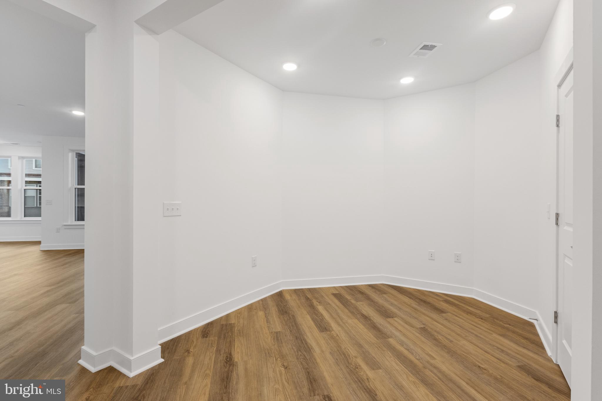 WAXPOOL CROSSING - Residential Lease
