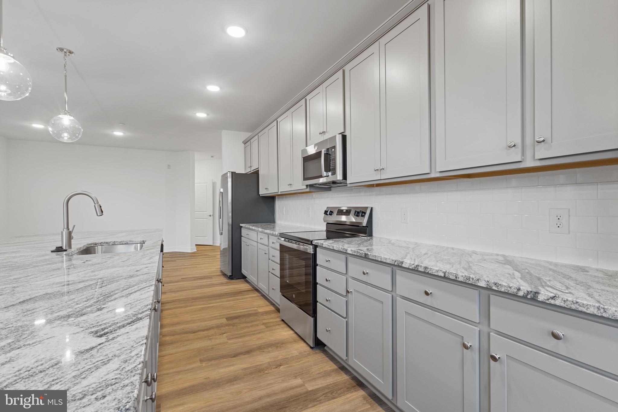 WAXPOOL CROSSING - Residential Lease