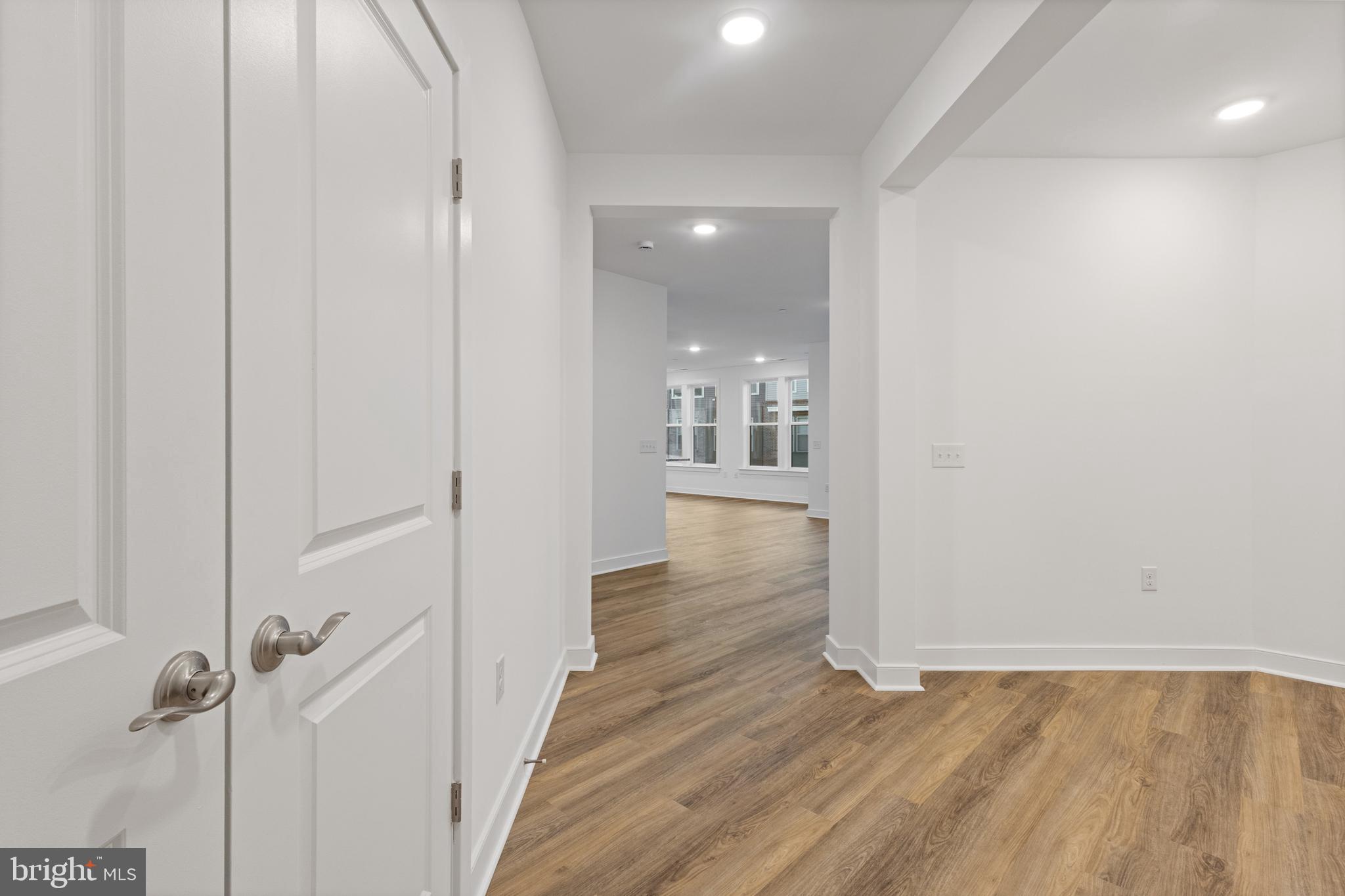 WAXPOOL CROSSING - Residential Lease