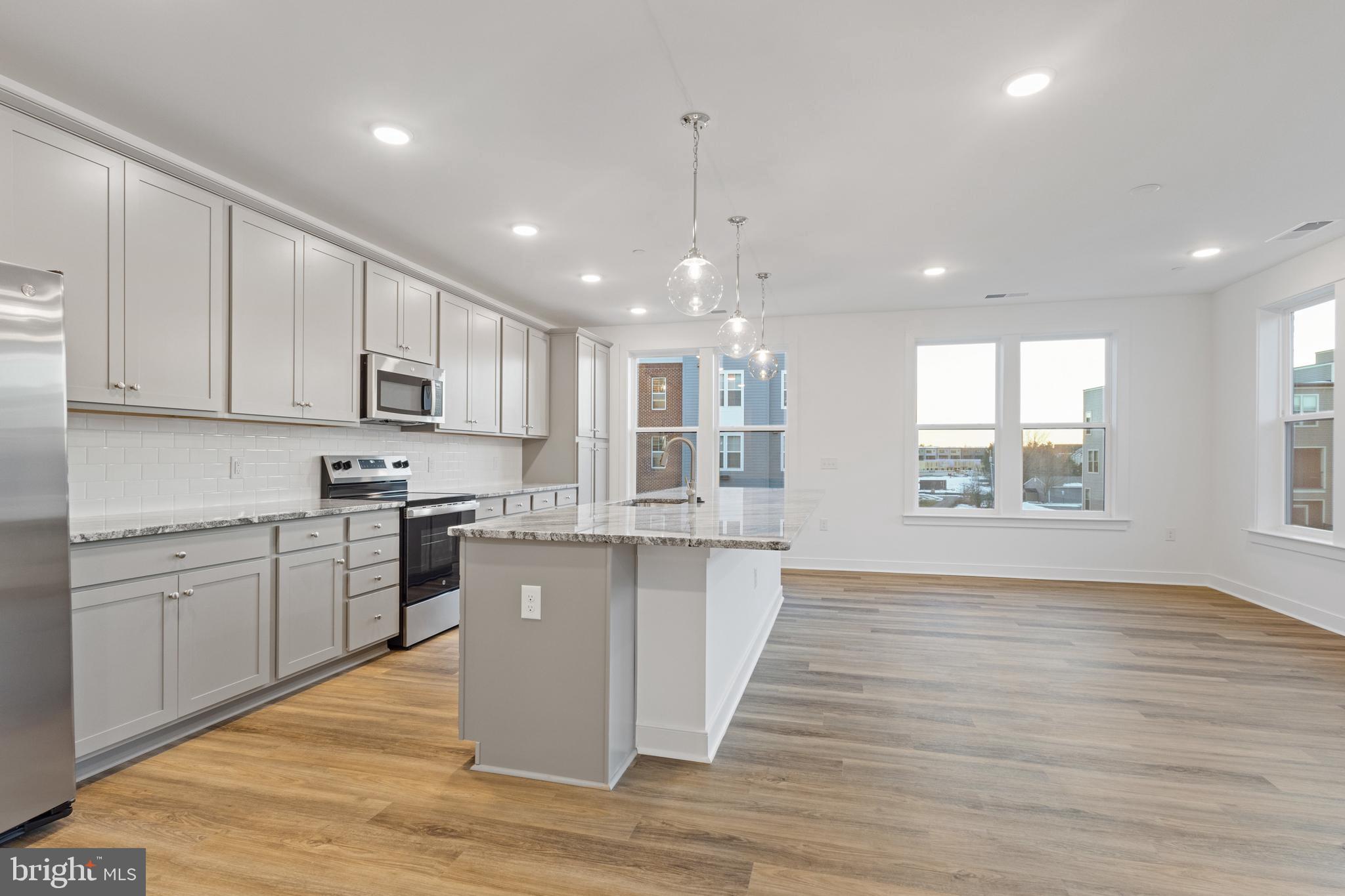 WAXPOOL CROSSING - Residential Lease