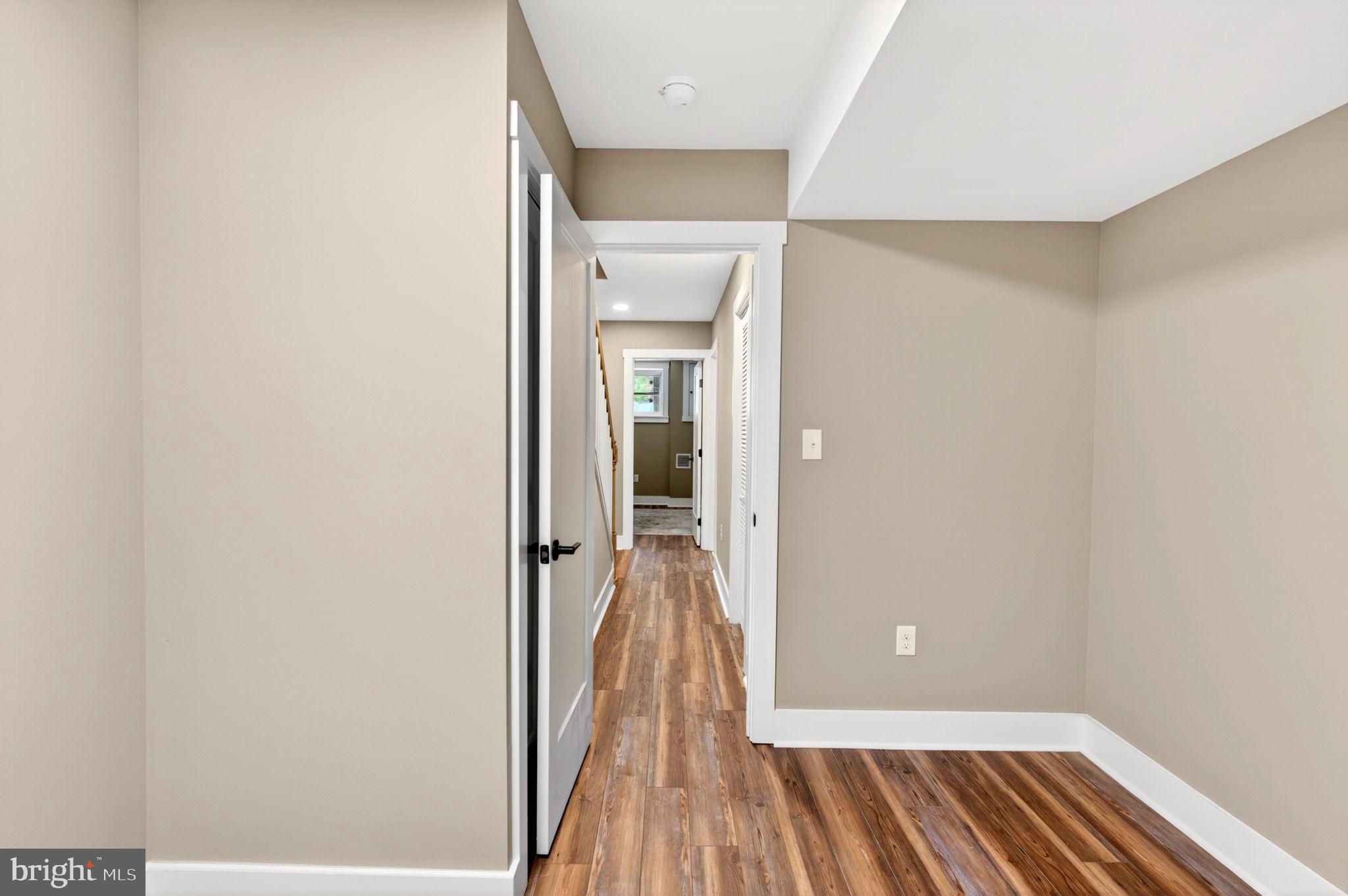 LOCUST POINT - Residential