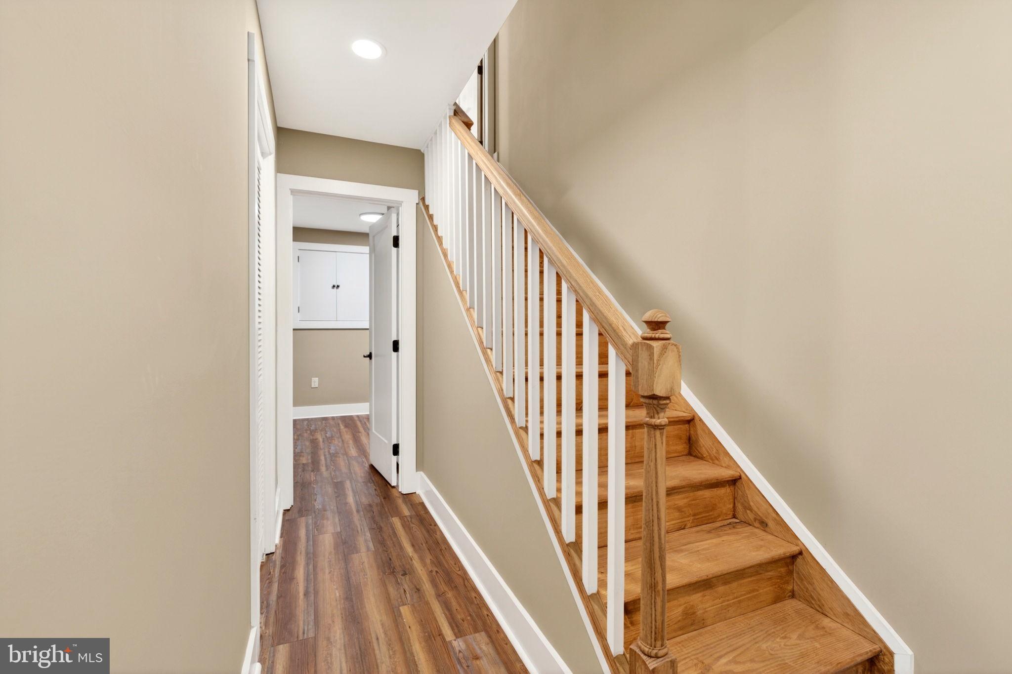 LOCUST POINT - Residential