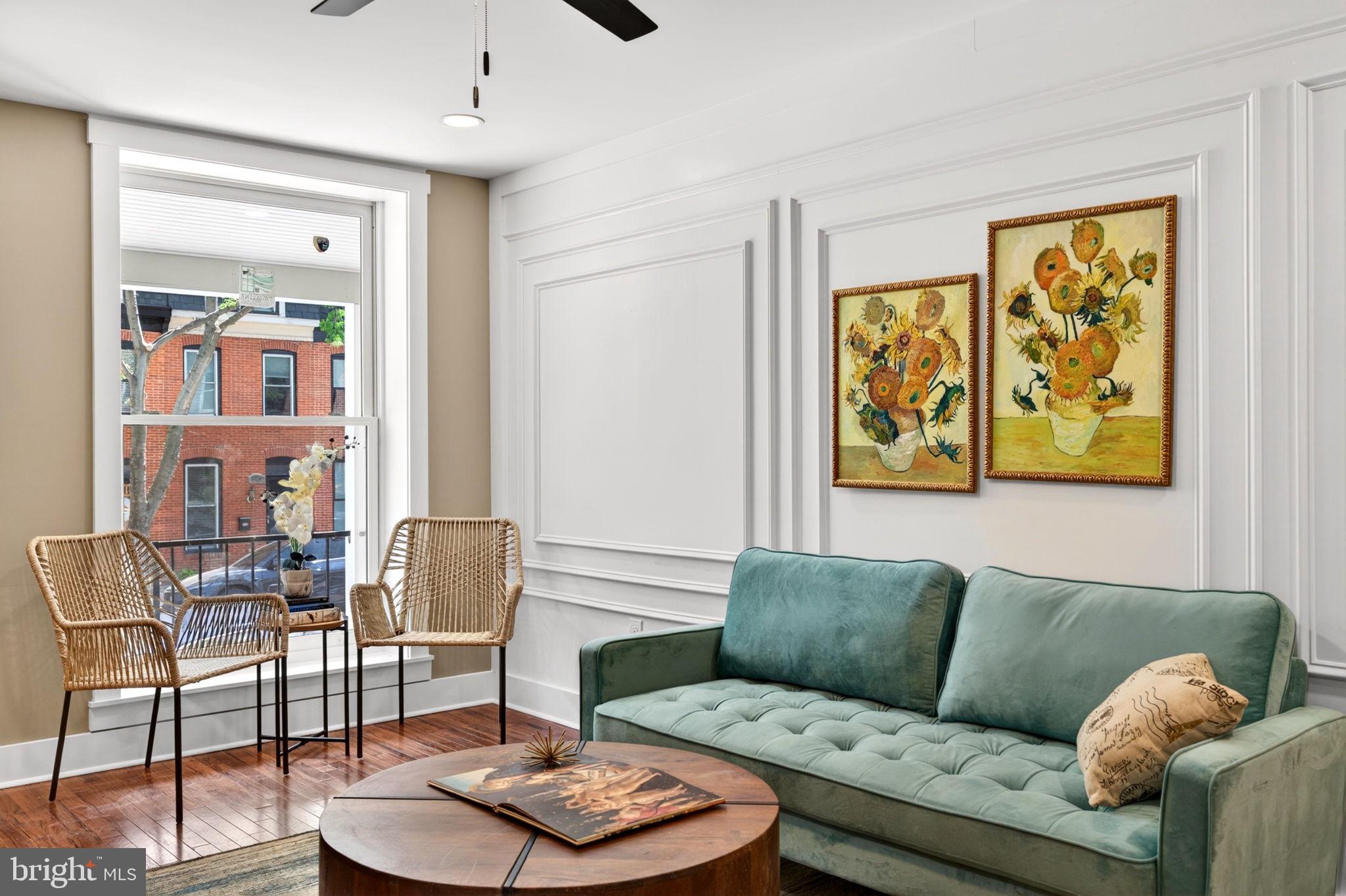 LOCUST POINT - Residential