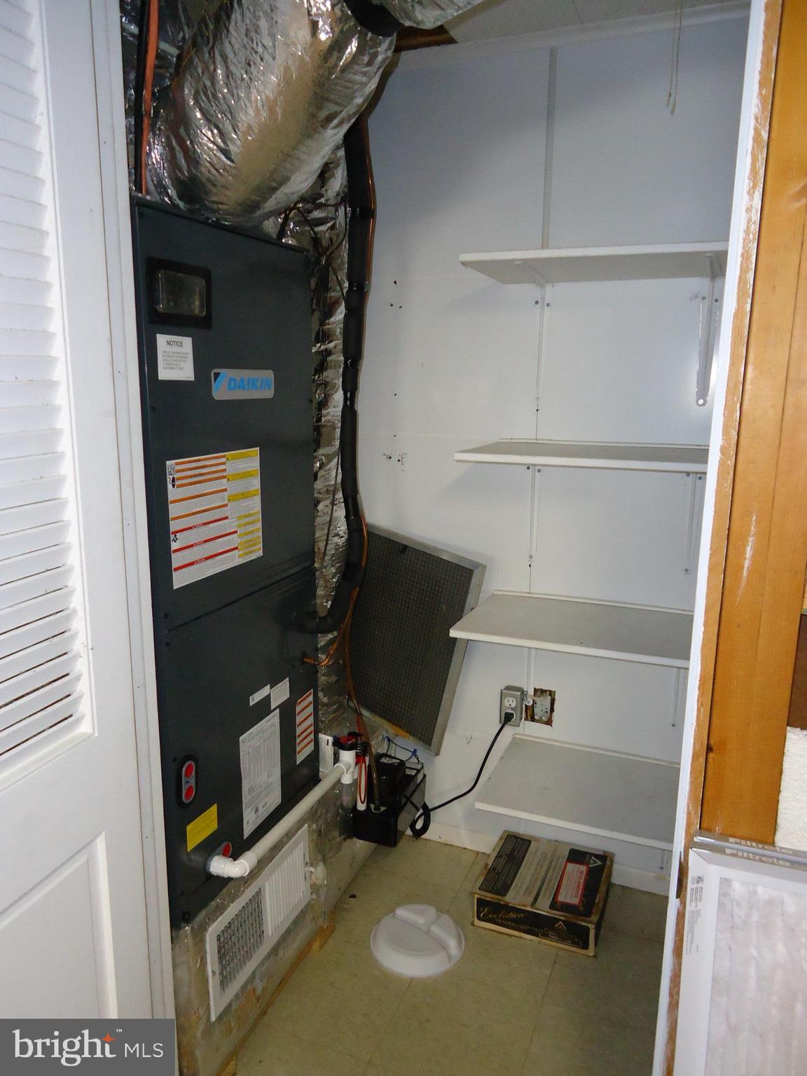 SKY-LIN PARK - Residential