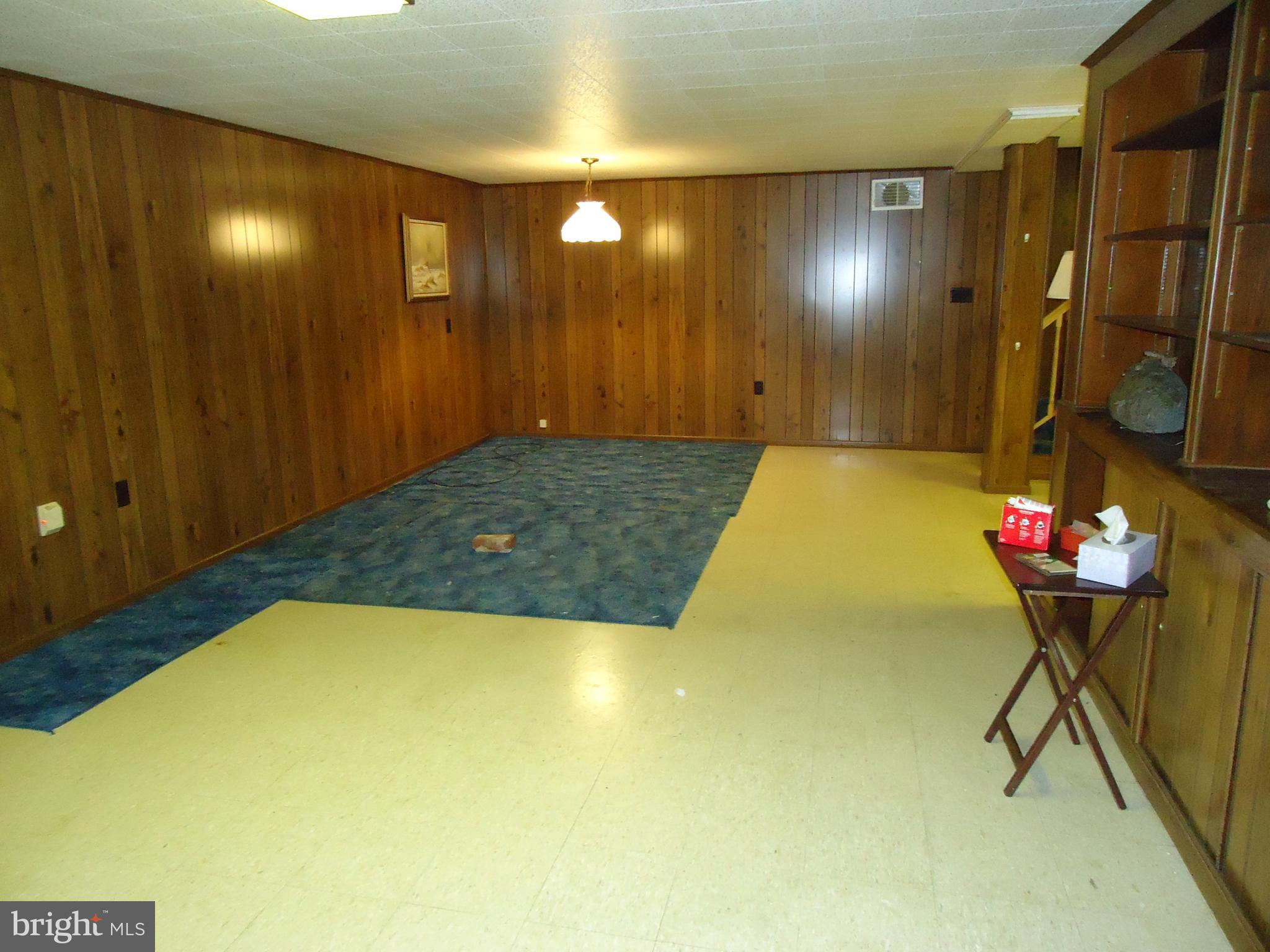 SKY-LIN PARK - Residential