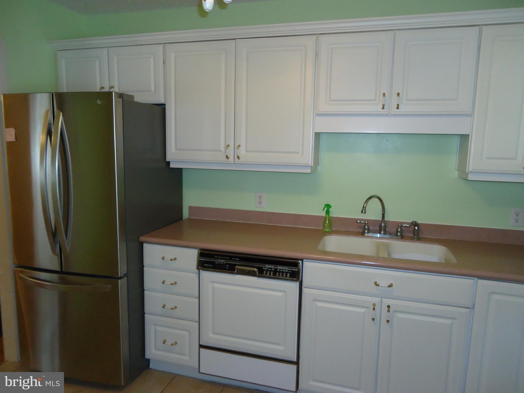 SKY-LIN PARK - Residential