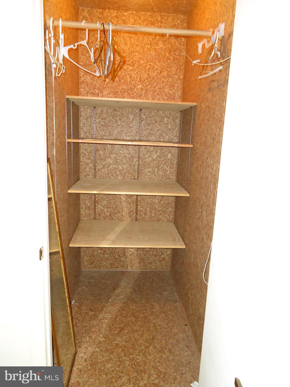 SKY-LIN PARK - Residential