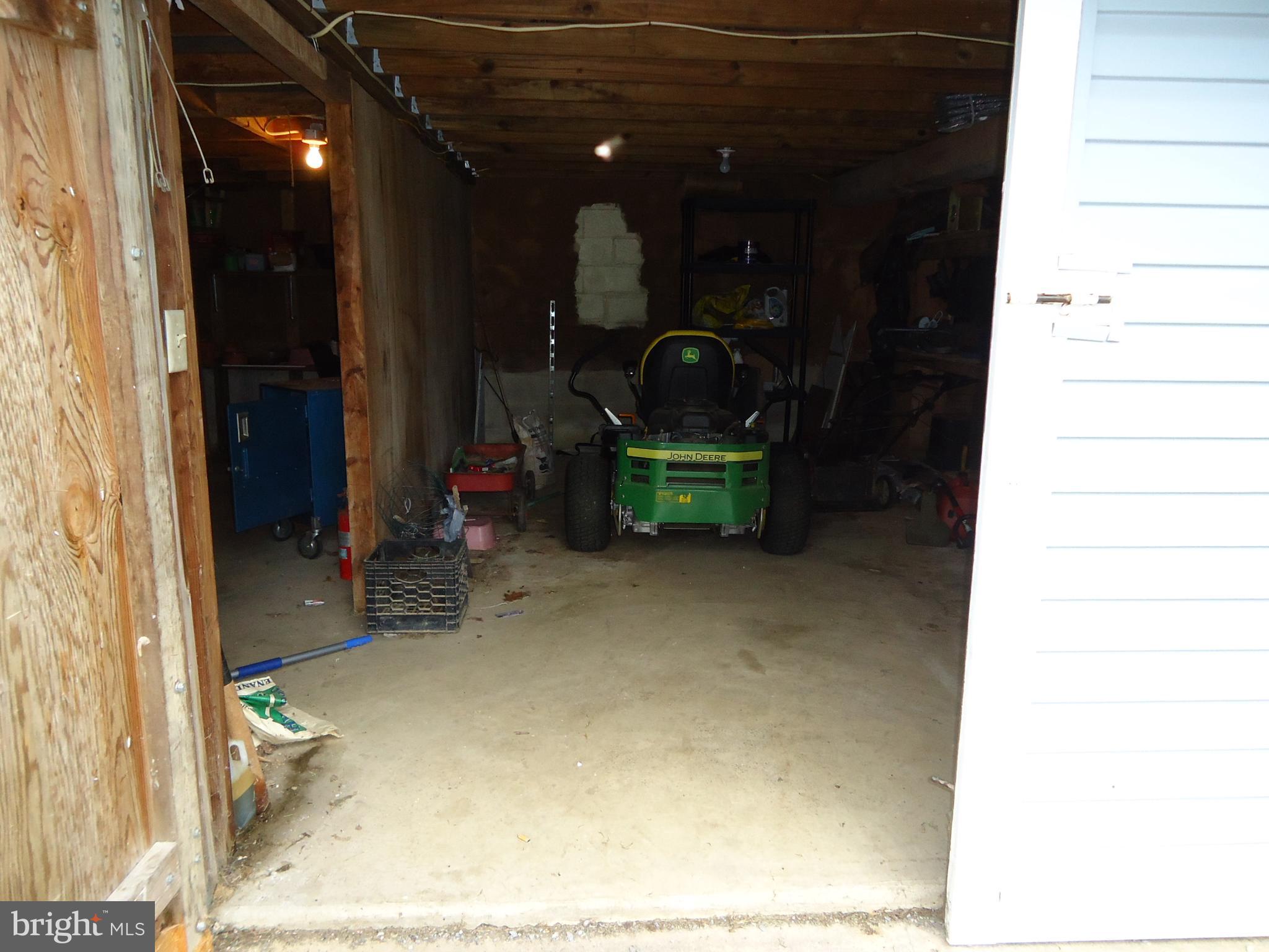 SKY-LIN PARK - Residential