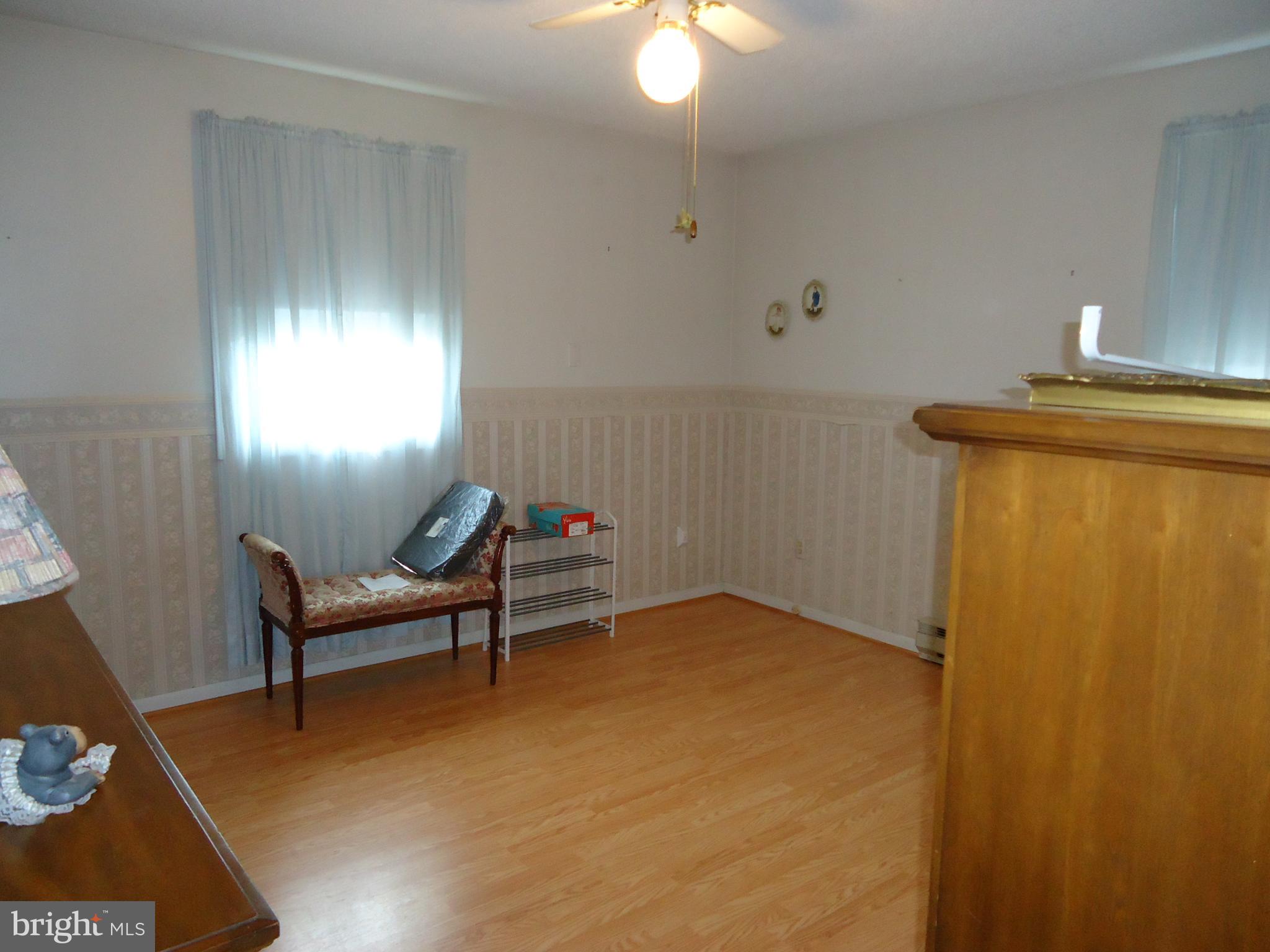 SKY-LIN PARK - Residential