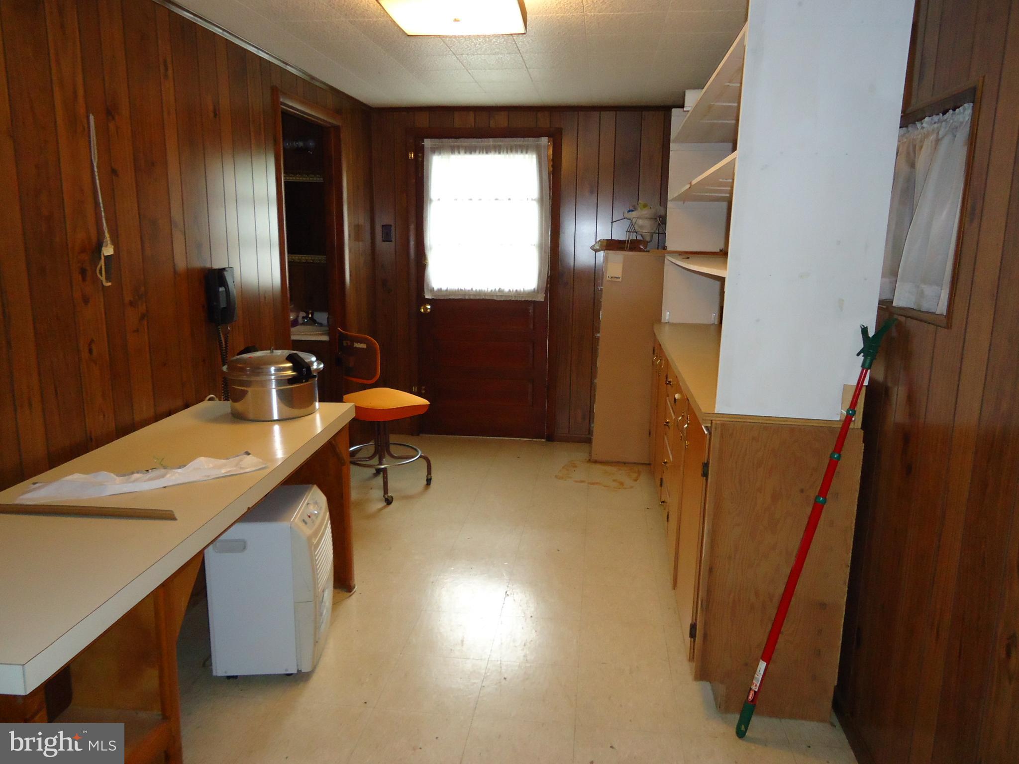 SKY-LIN PARK - Residential