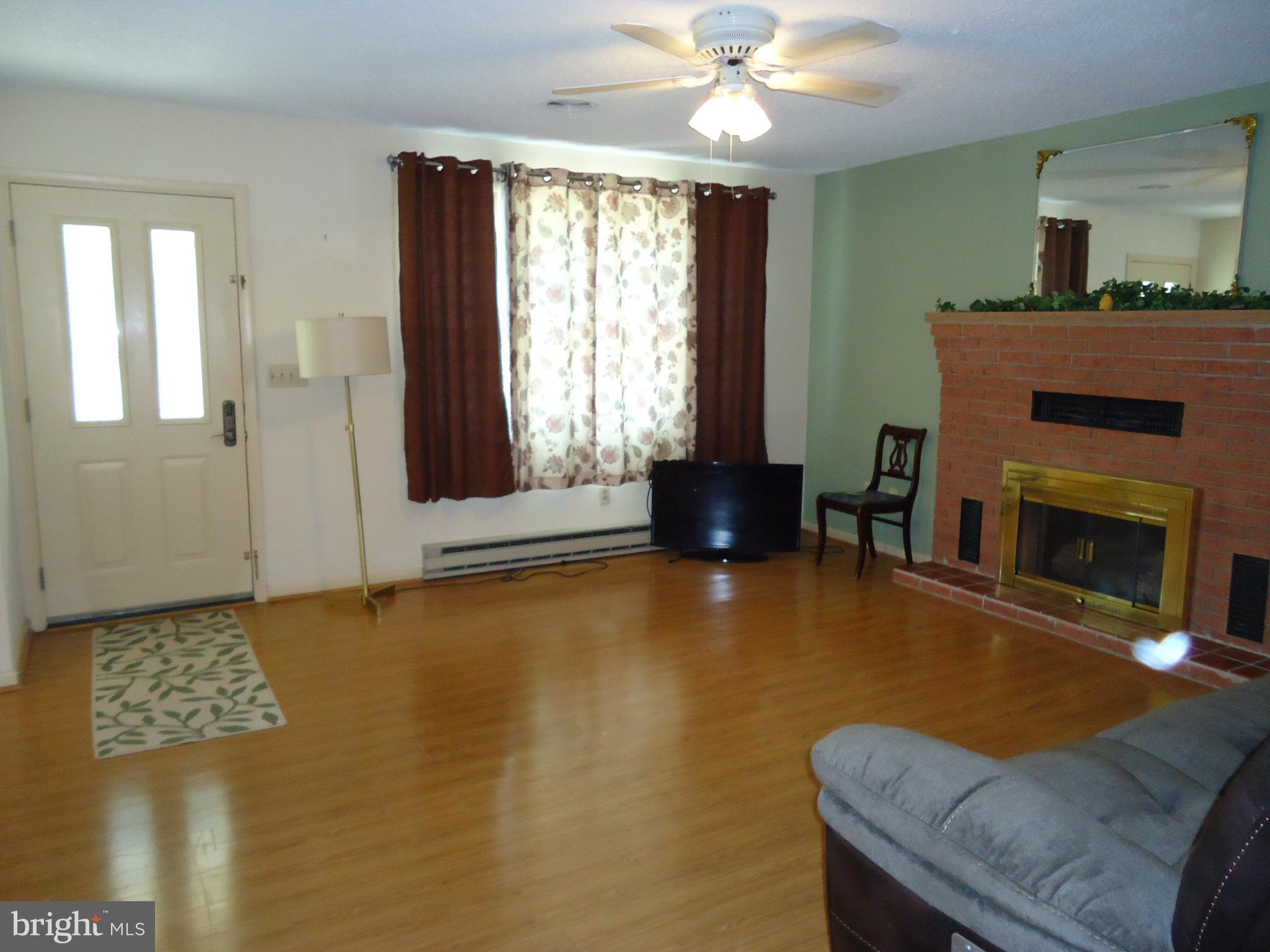 SKY-LIN PARK - Residential