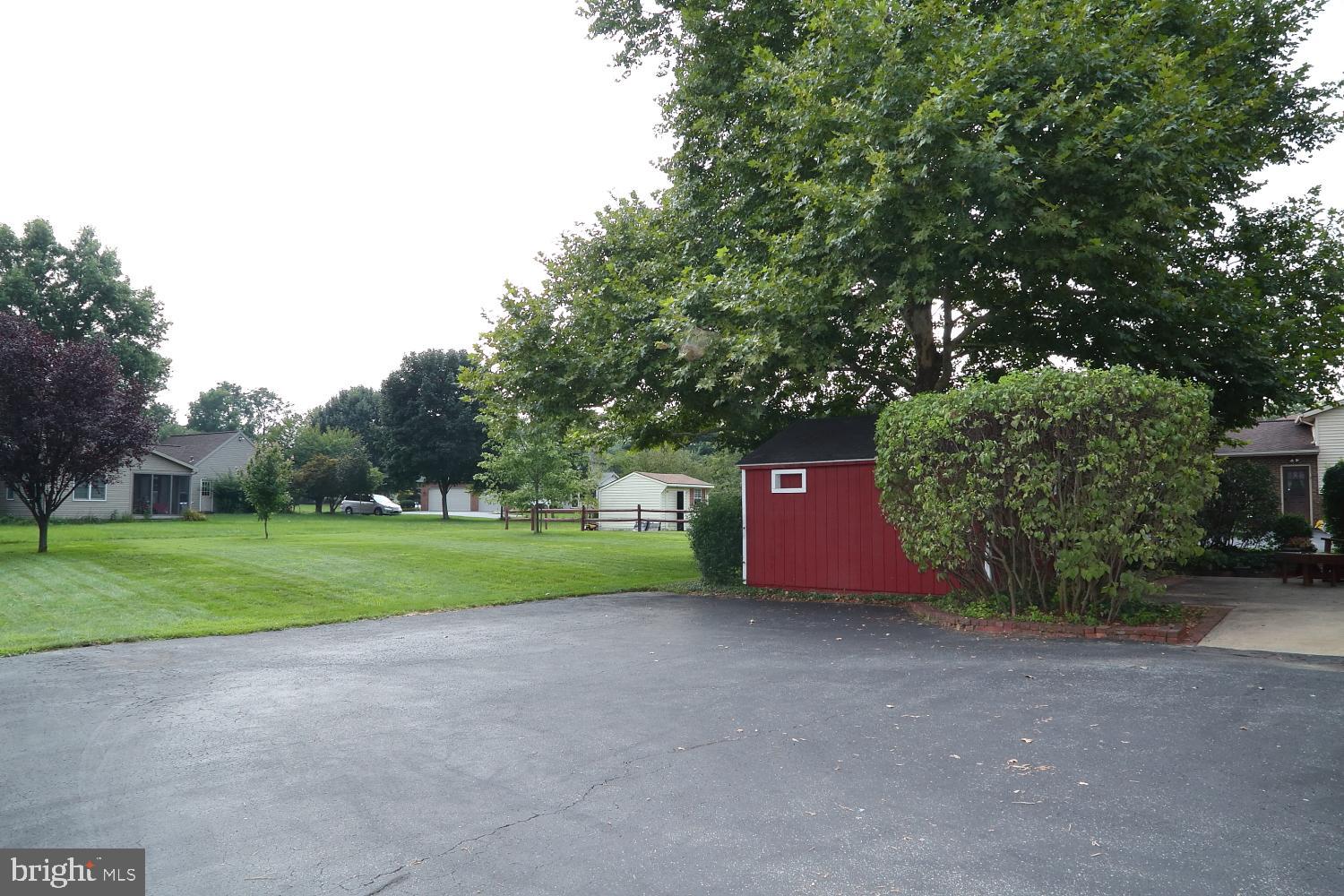 SCHOOL LANE - Residential