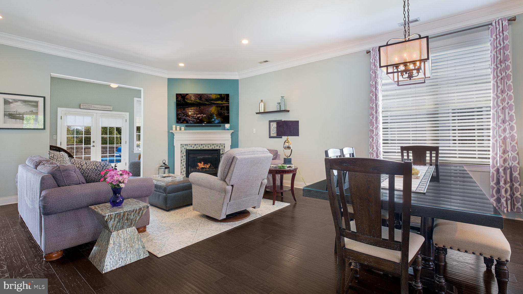 MEADOW GLEN - Residential